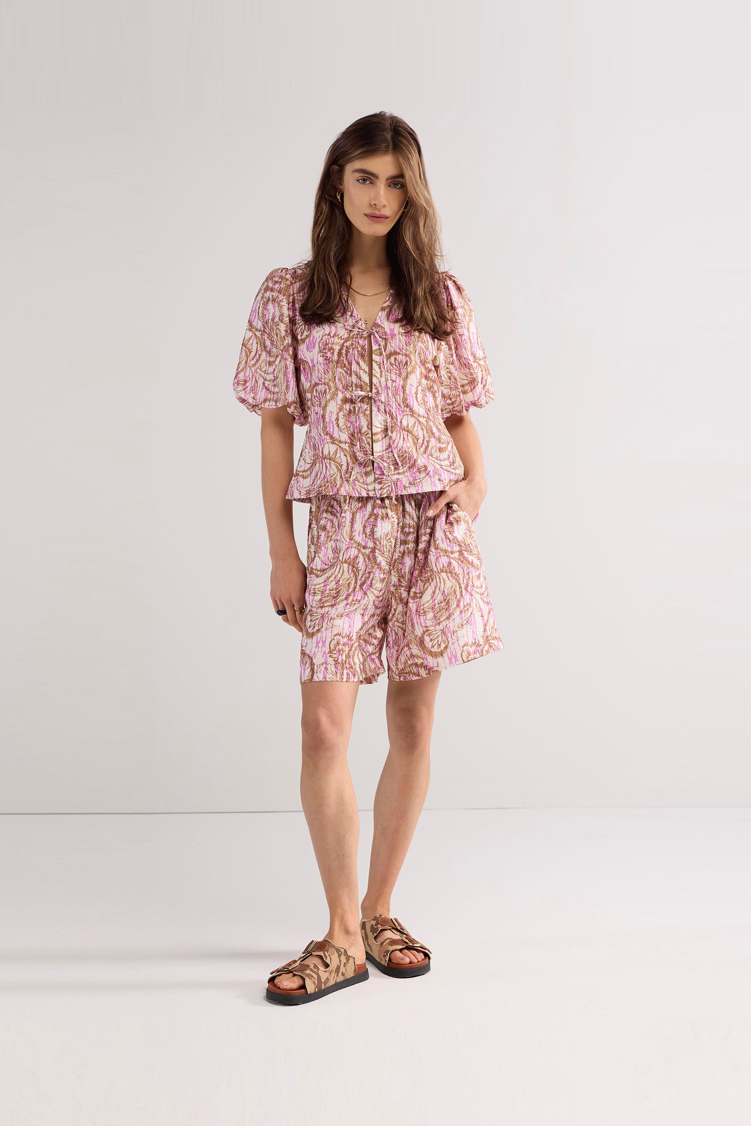 Blusenjacke botanischer Print