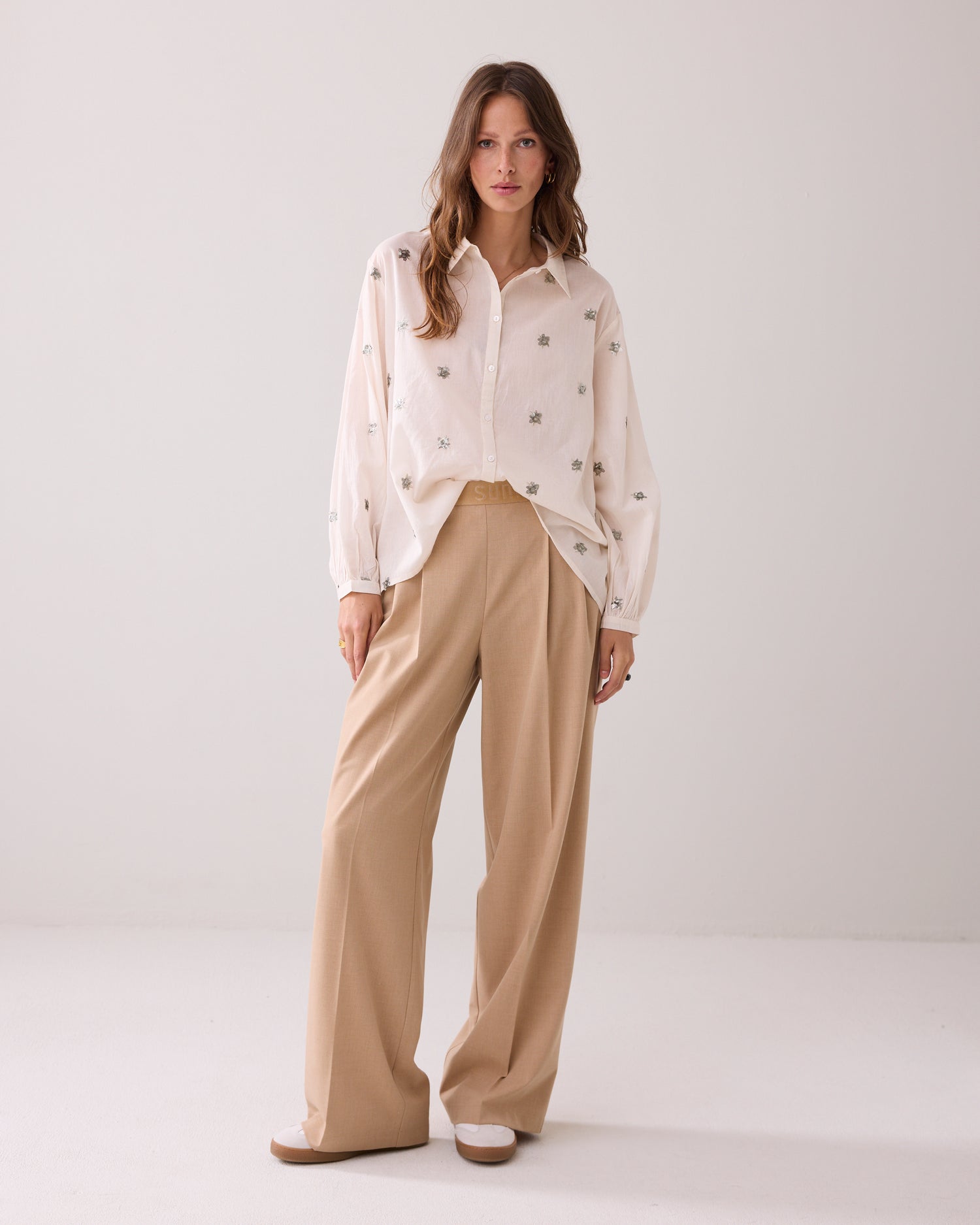 A-Linien-Bluse mit Pailletten