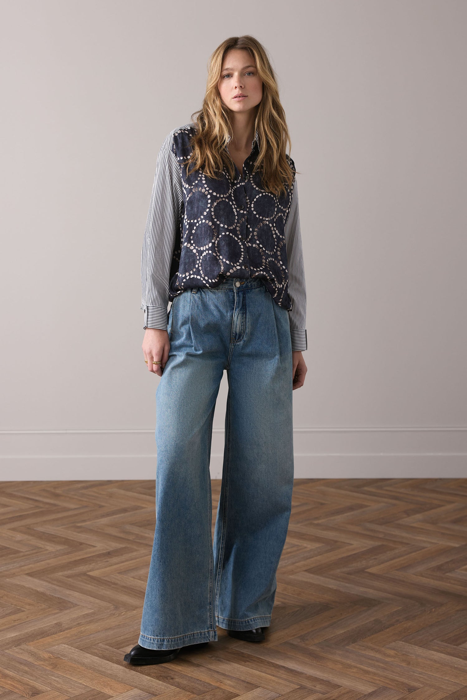 Overhemdblouse stoffenmix