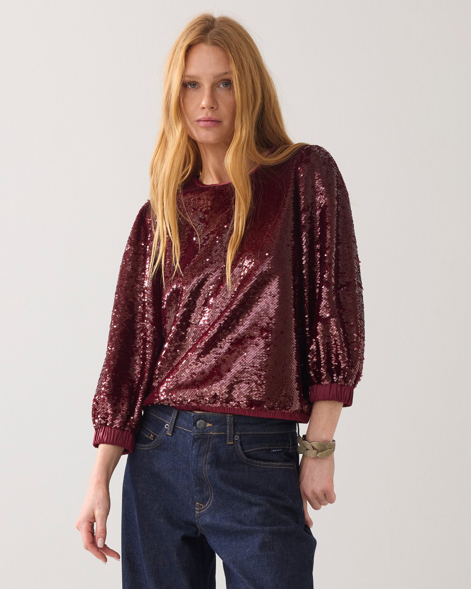 Top in sequin fabric