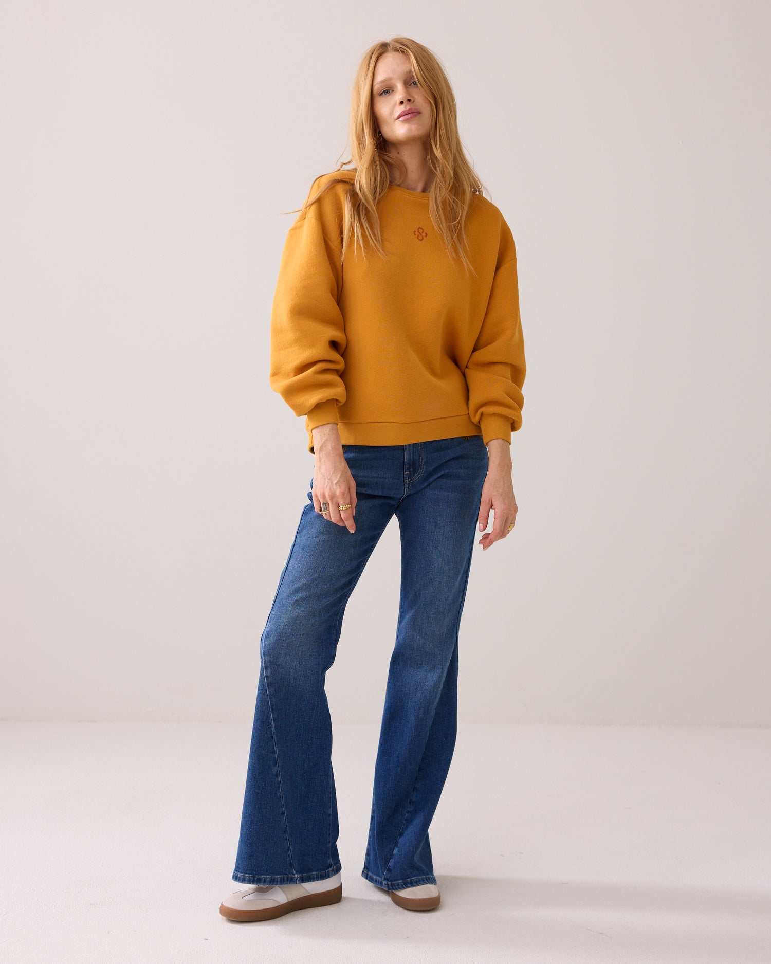 Casual Sweater mit Strasslogo