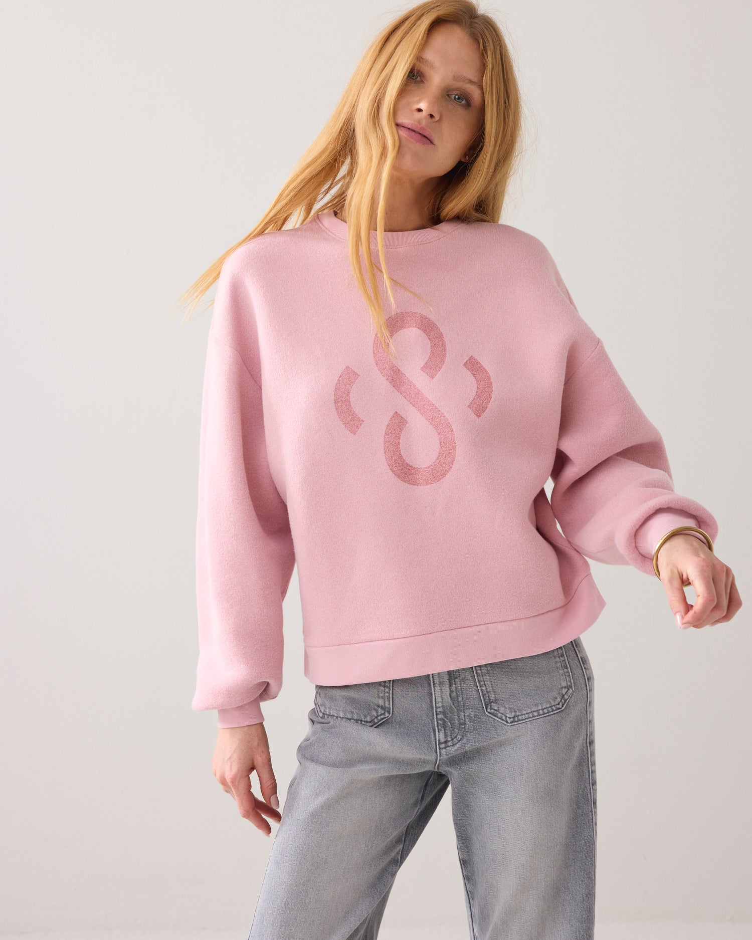 Casual jumper with logo
