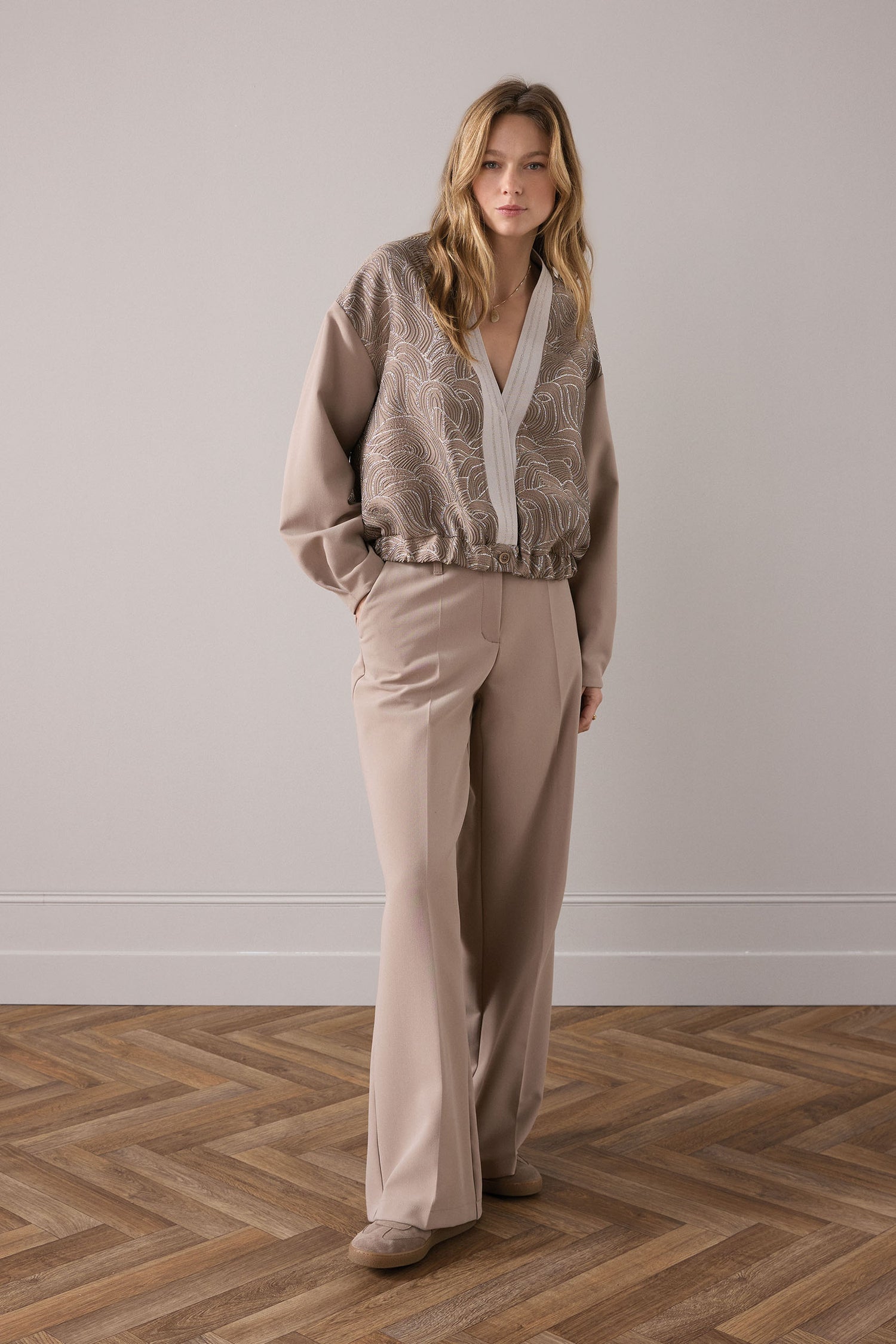 Foam Pants mit weitem Bein