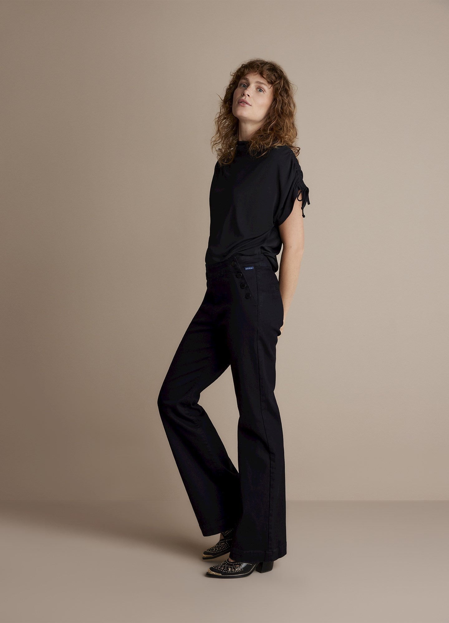 Sailor-flared jeans