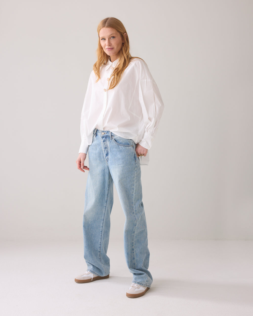 Straight-leg jeans vintage wash – Summum