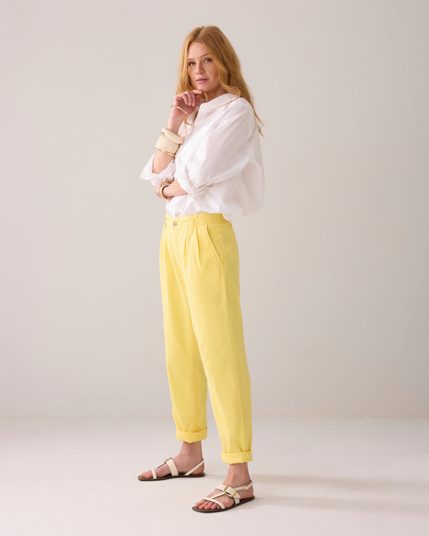 Tapered trousers in linen blend