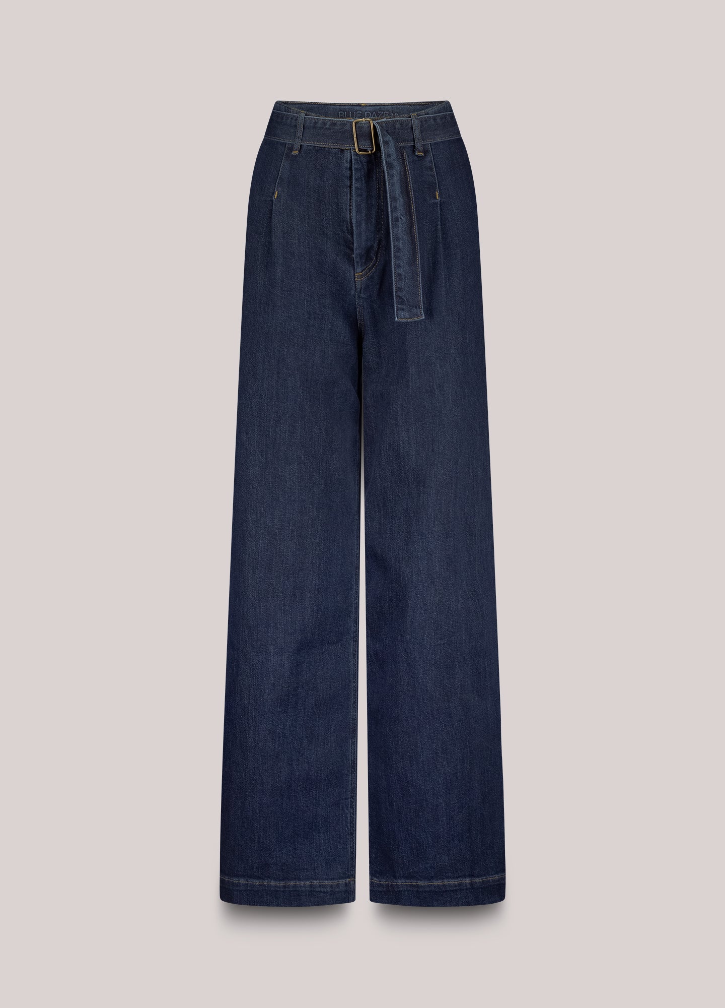 Jeans mit Denim-Gürtel