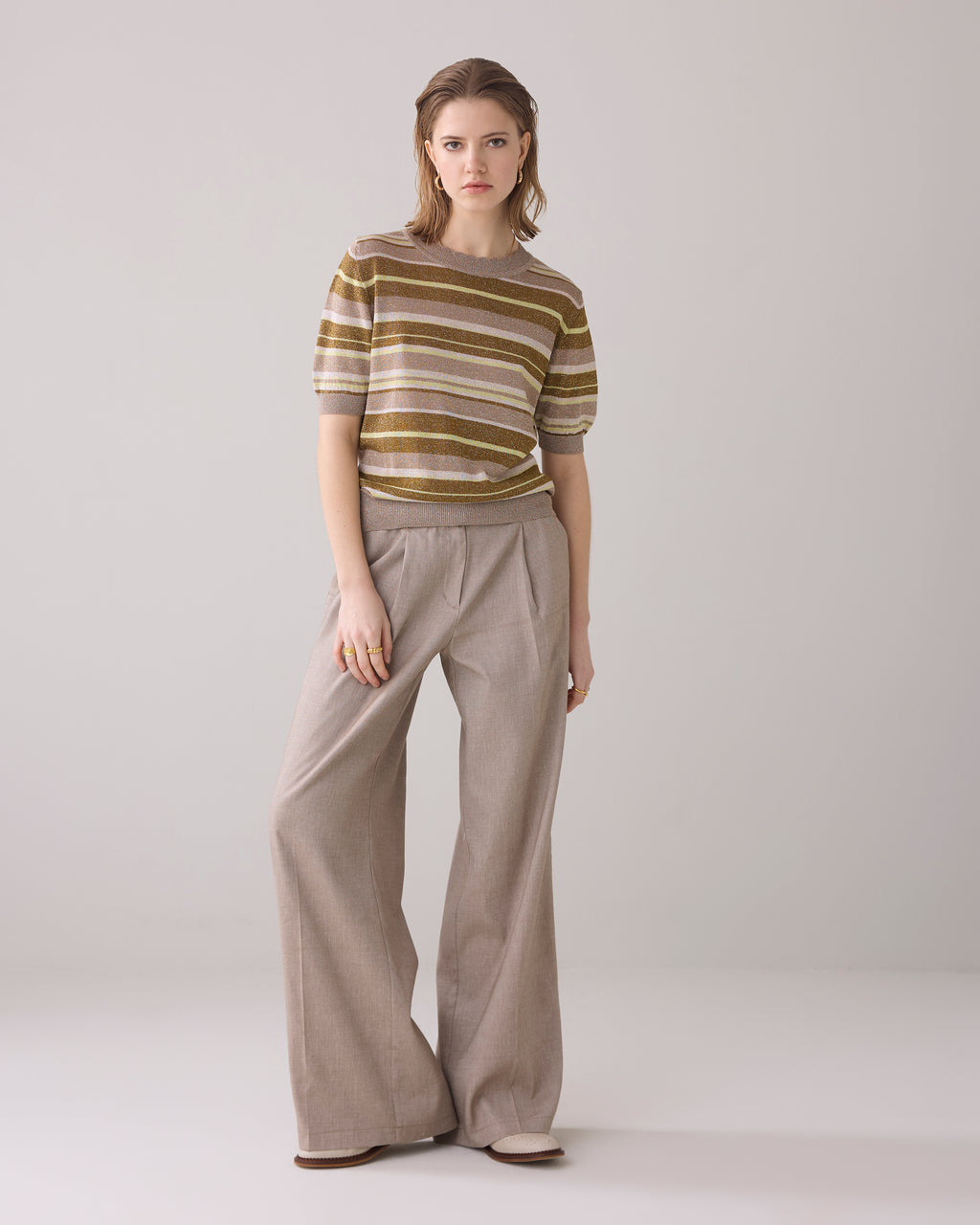 【INCHANT ME】Pub String Overfit Wind Jumper Fine-knit jumper with lurex – Summum