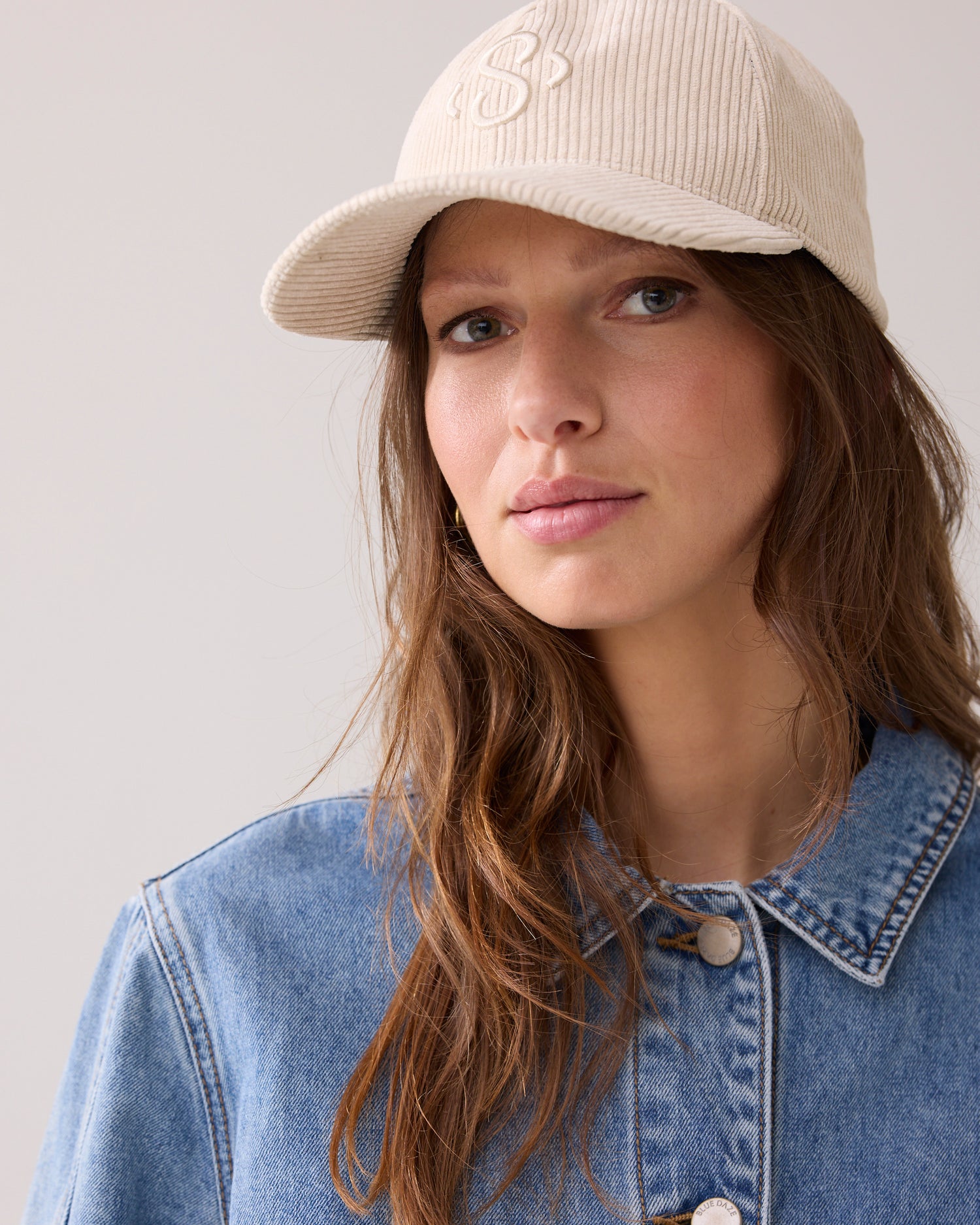 Rib Cap mit Logo