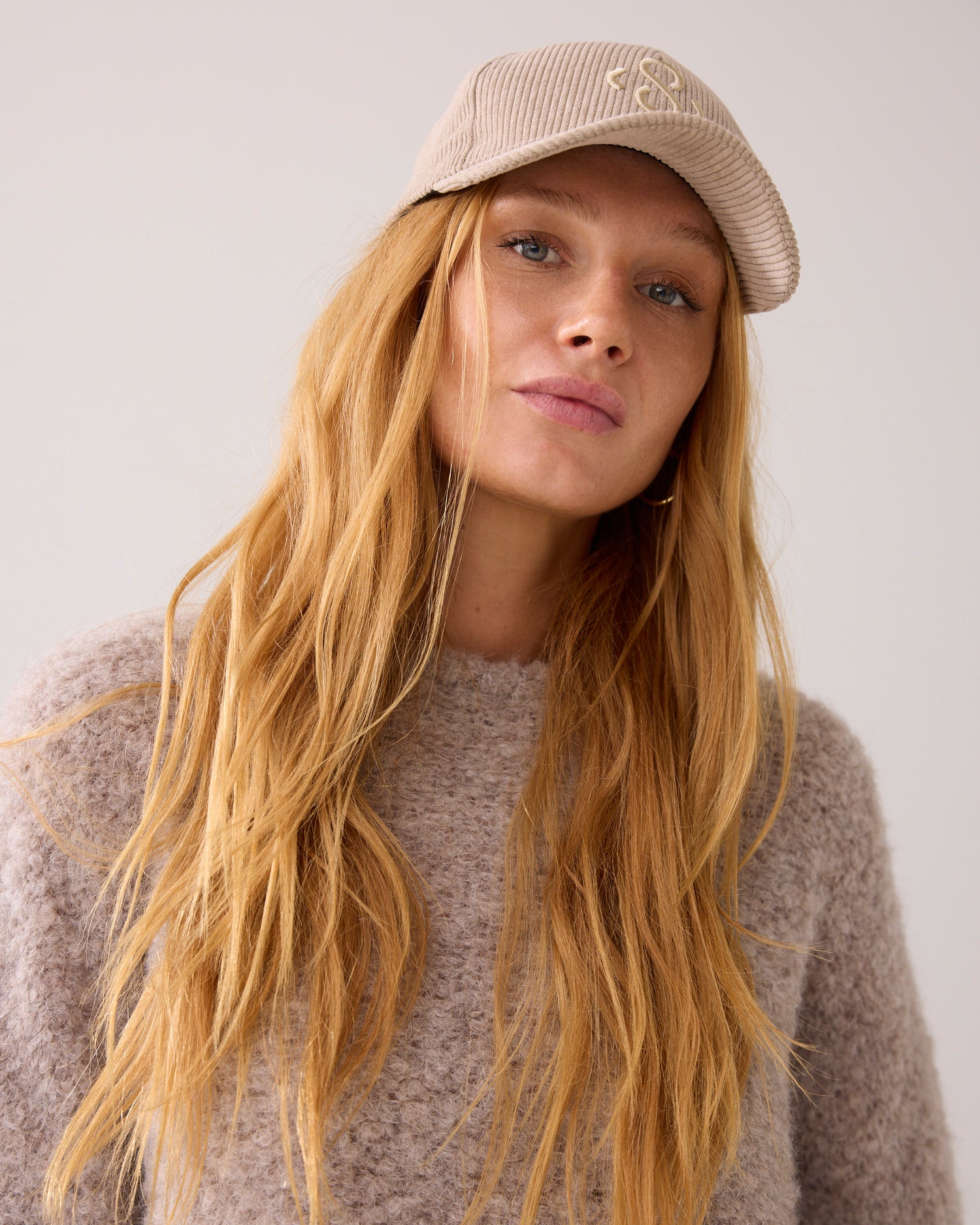 Rib Cap mit Logo