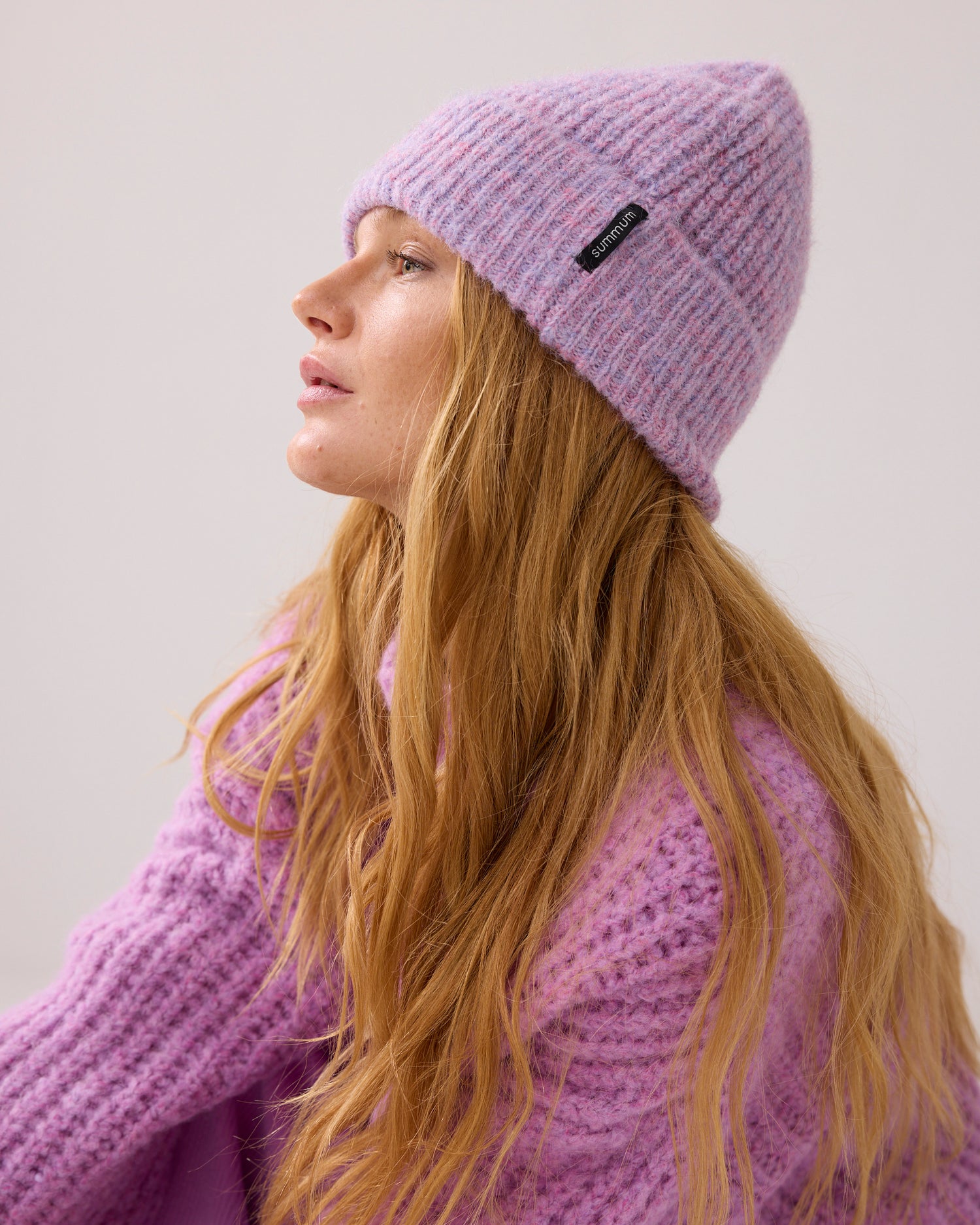Beanie mit festem Umschlag