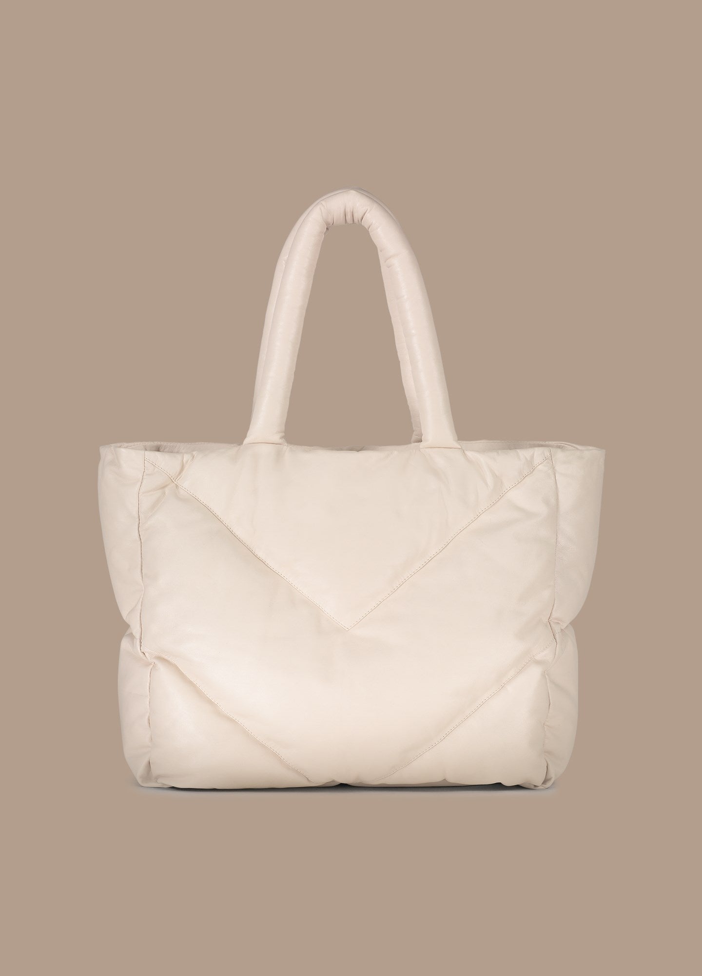 Quilted shoulder bag