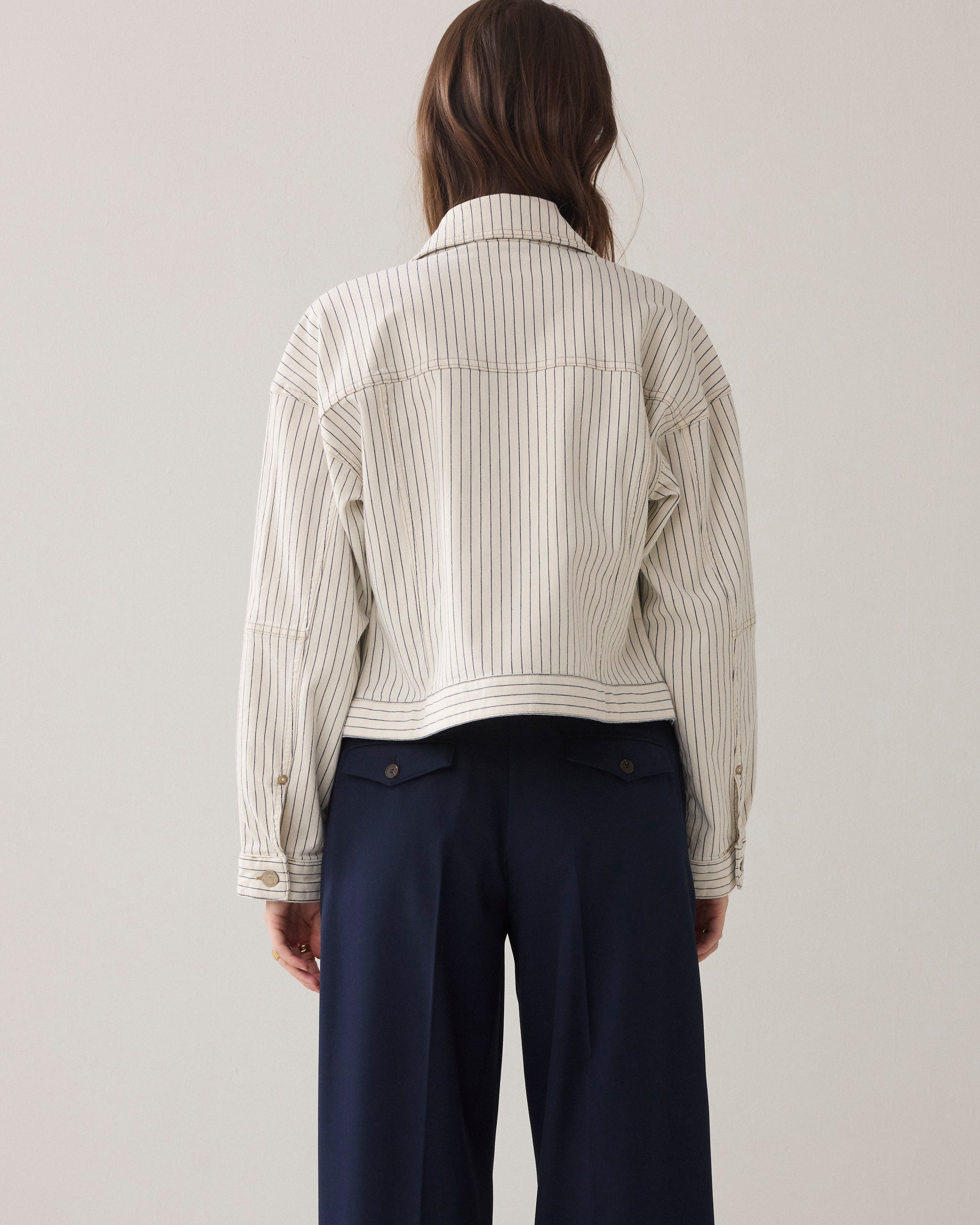 Denim jasje met visgraatstreep