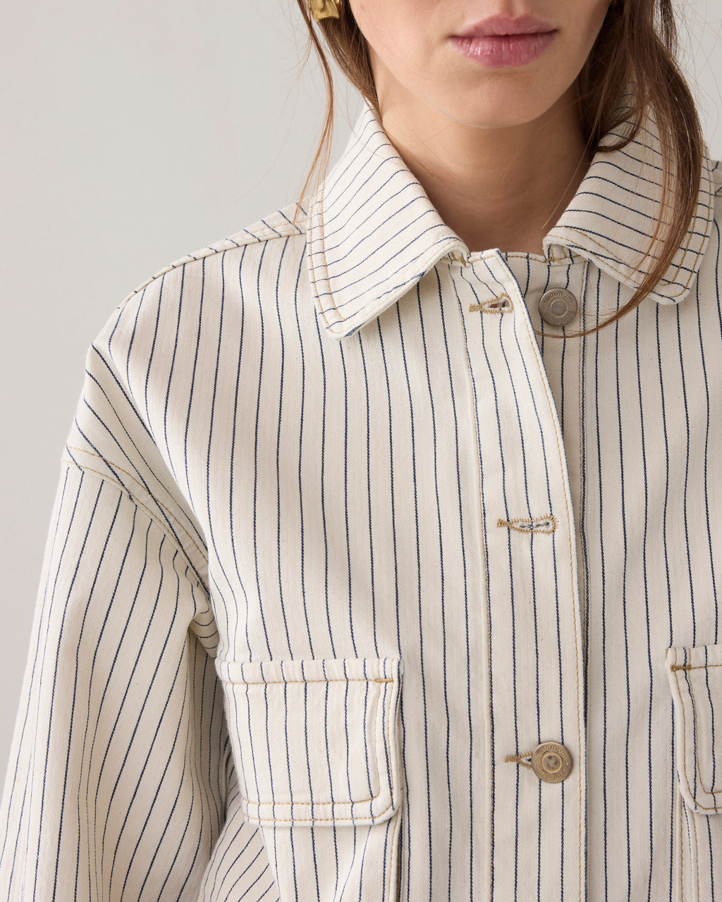 Denim jasje met visgraatstreep