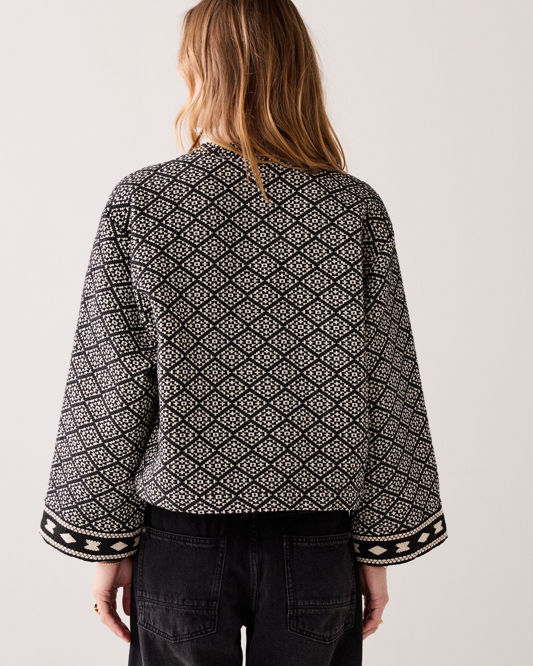 Reversible kimonojasje jacquard