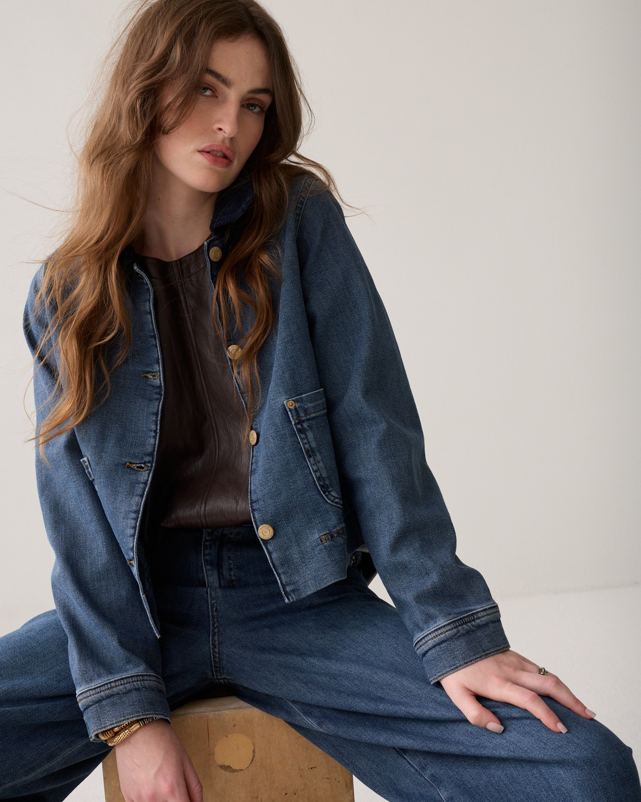 Cropped denim jacket