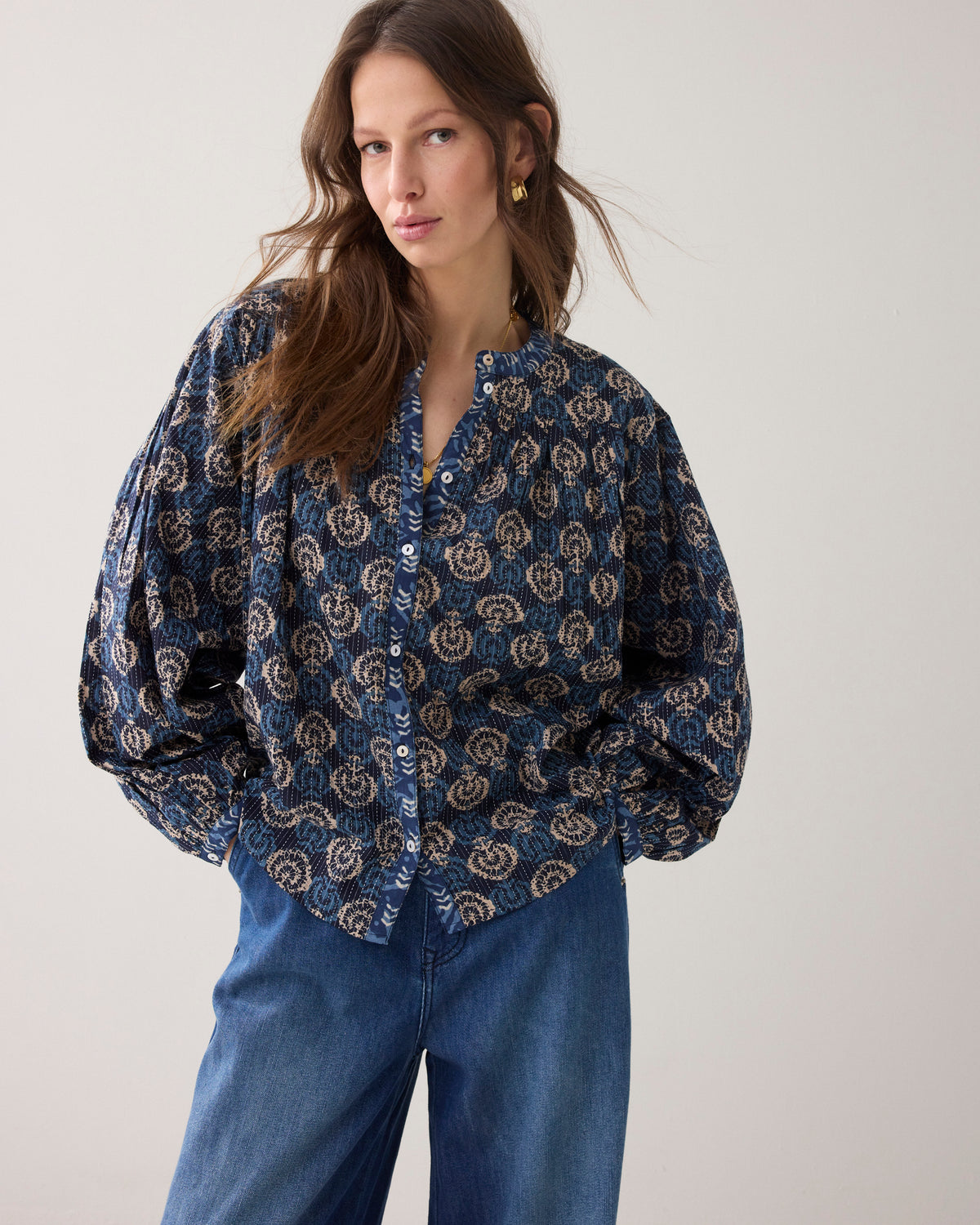 Blockprint-blouse met vleermuismouw