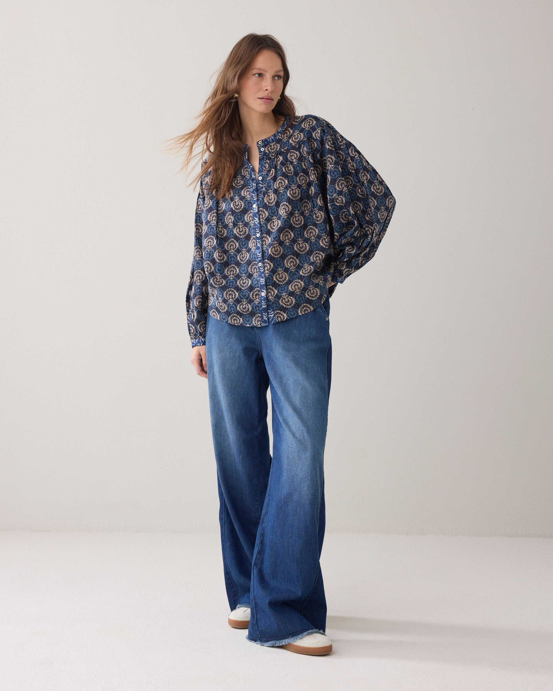 Blouse blockprint avec manches chauve-souris
