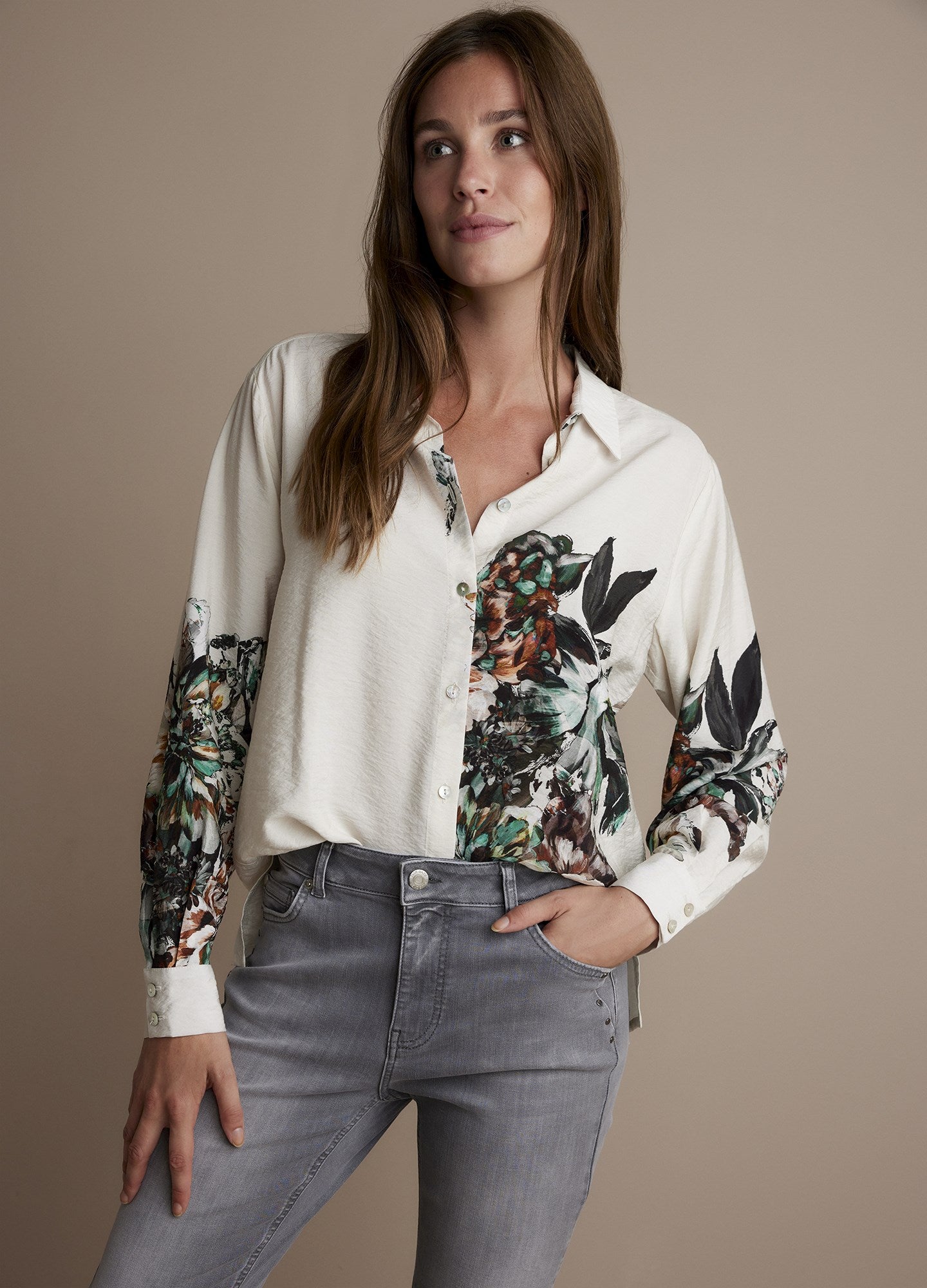 Classic blouse with print