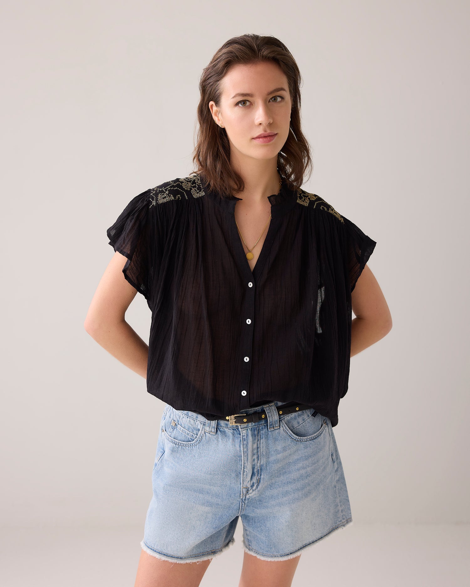 Bluse mit Volantärmeln