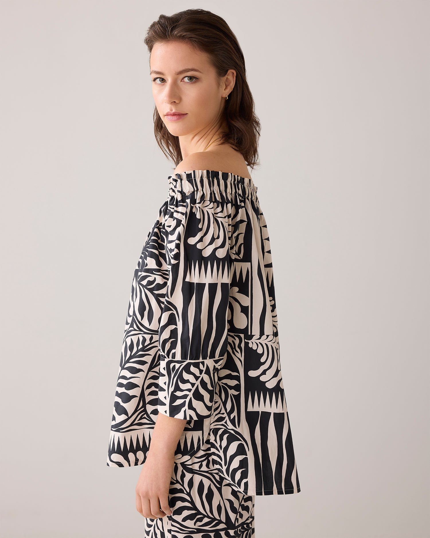 Off-shoulder two-tone blouse