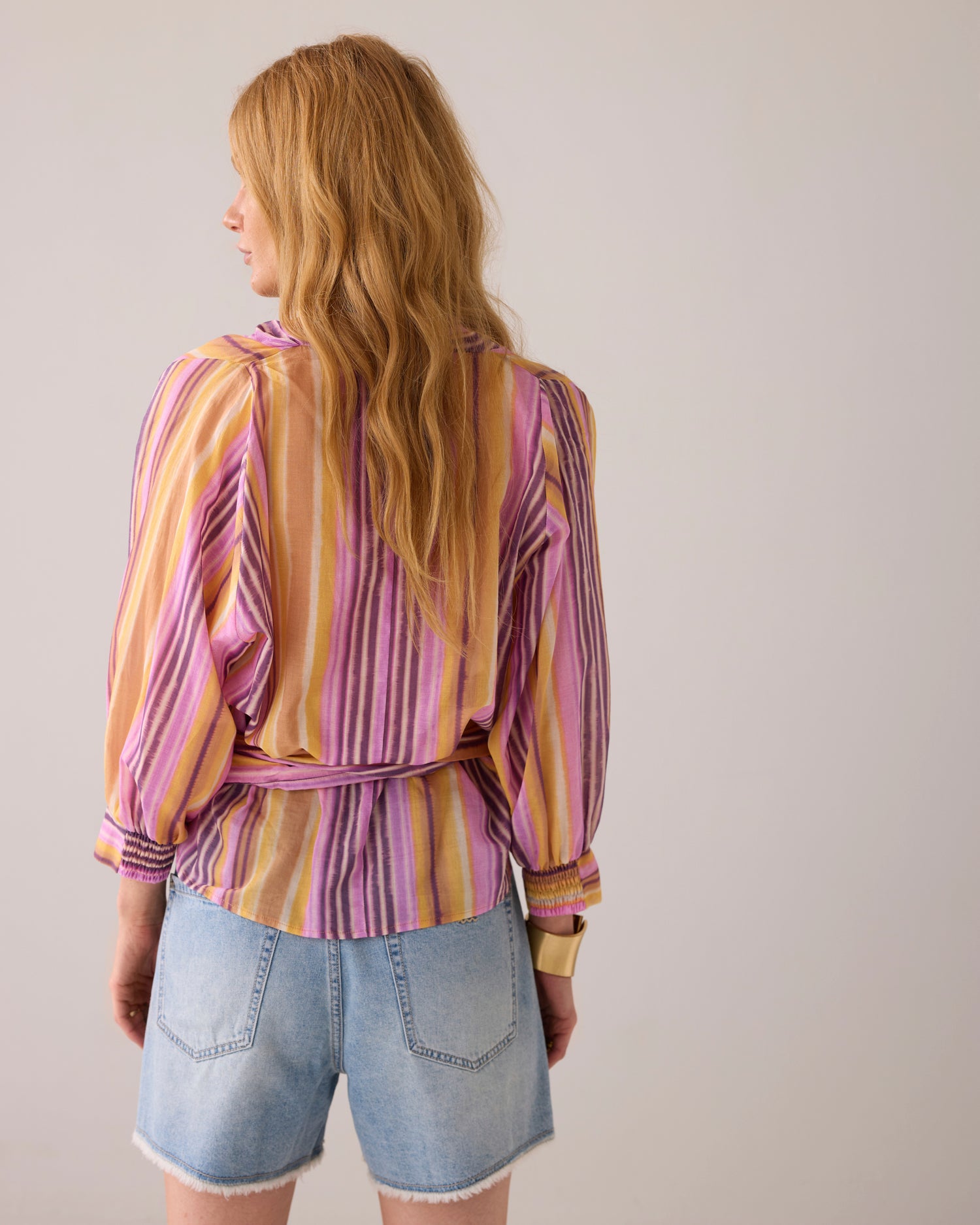 Gestreifte Wickelbluse