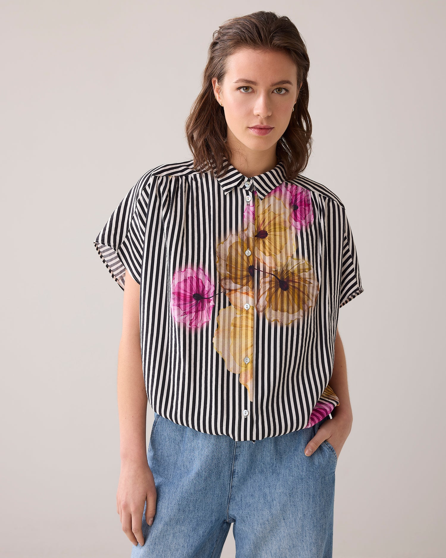Boxy blouse with flower pattern