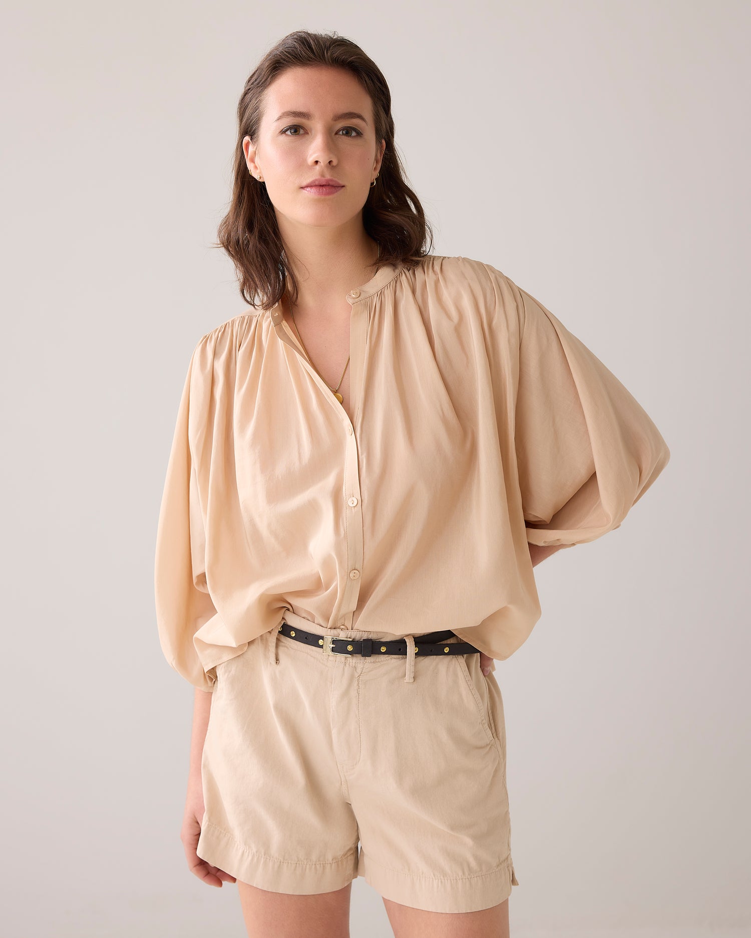 Airy wide-fit blouse