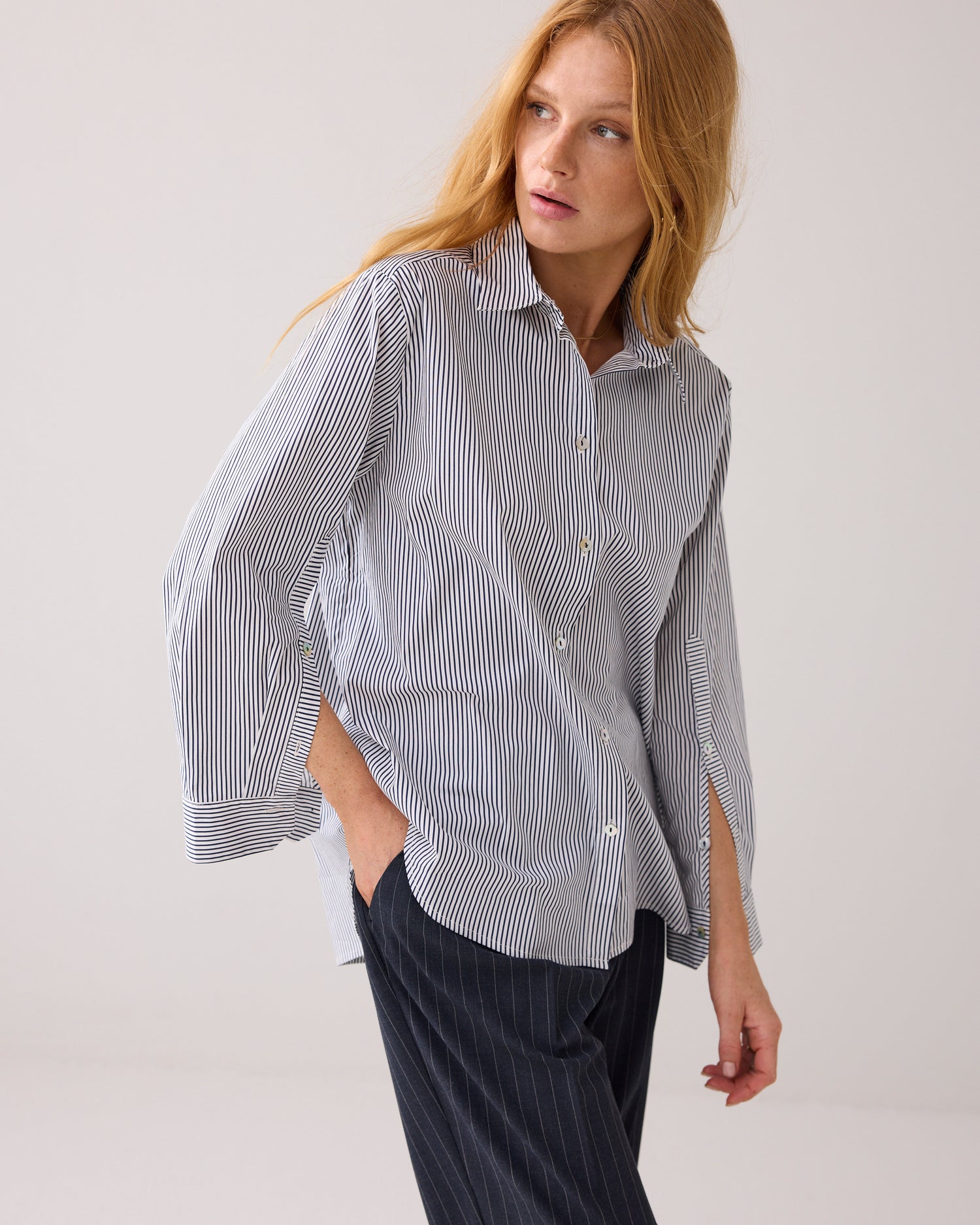 Overhemdblouse met knopen