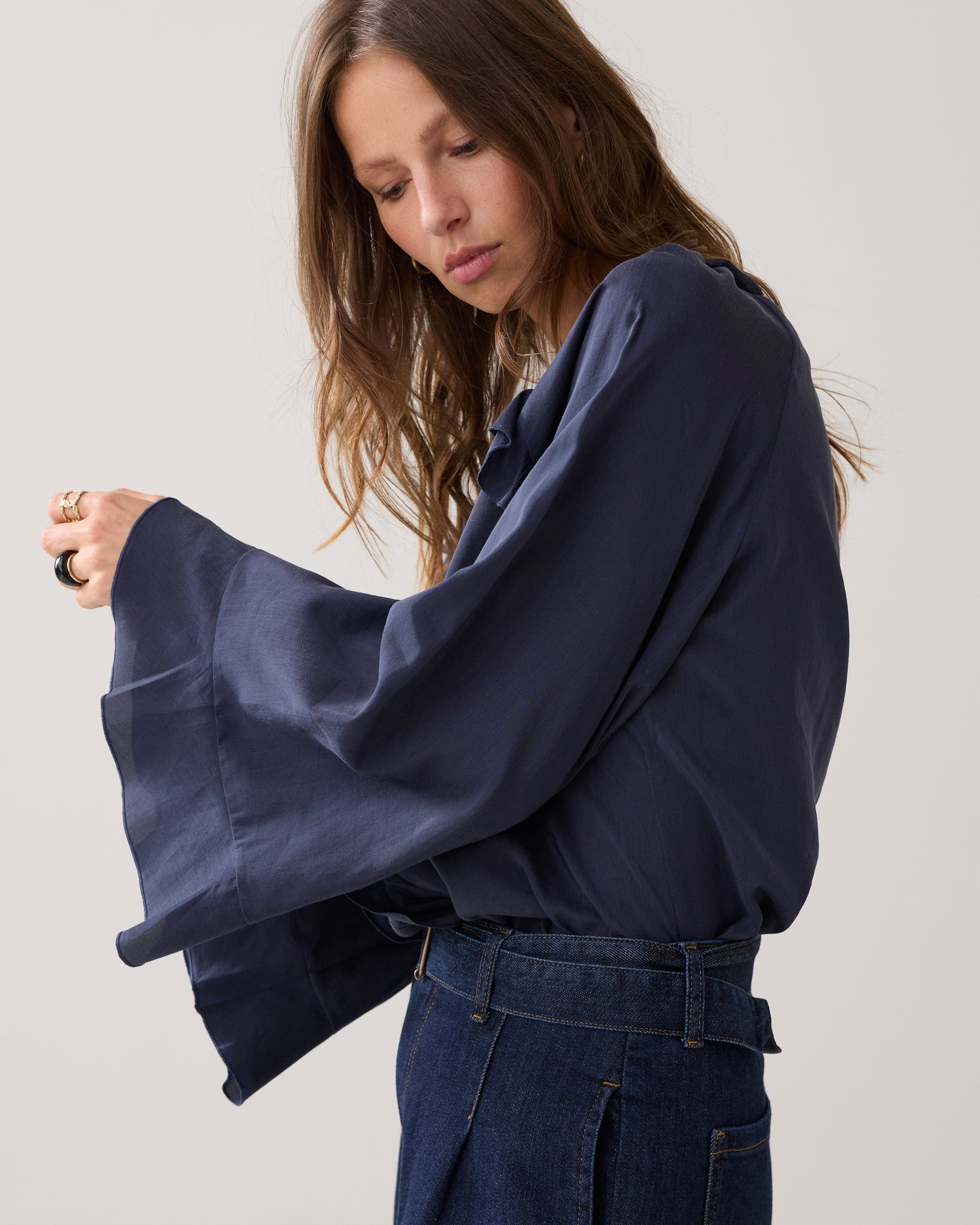 Shiny top with ruffles