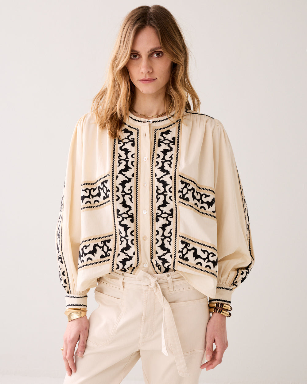 Geborduurde blouse crispy cotton