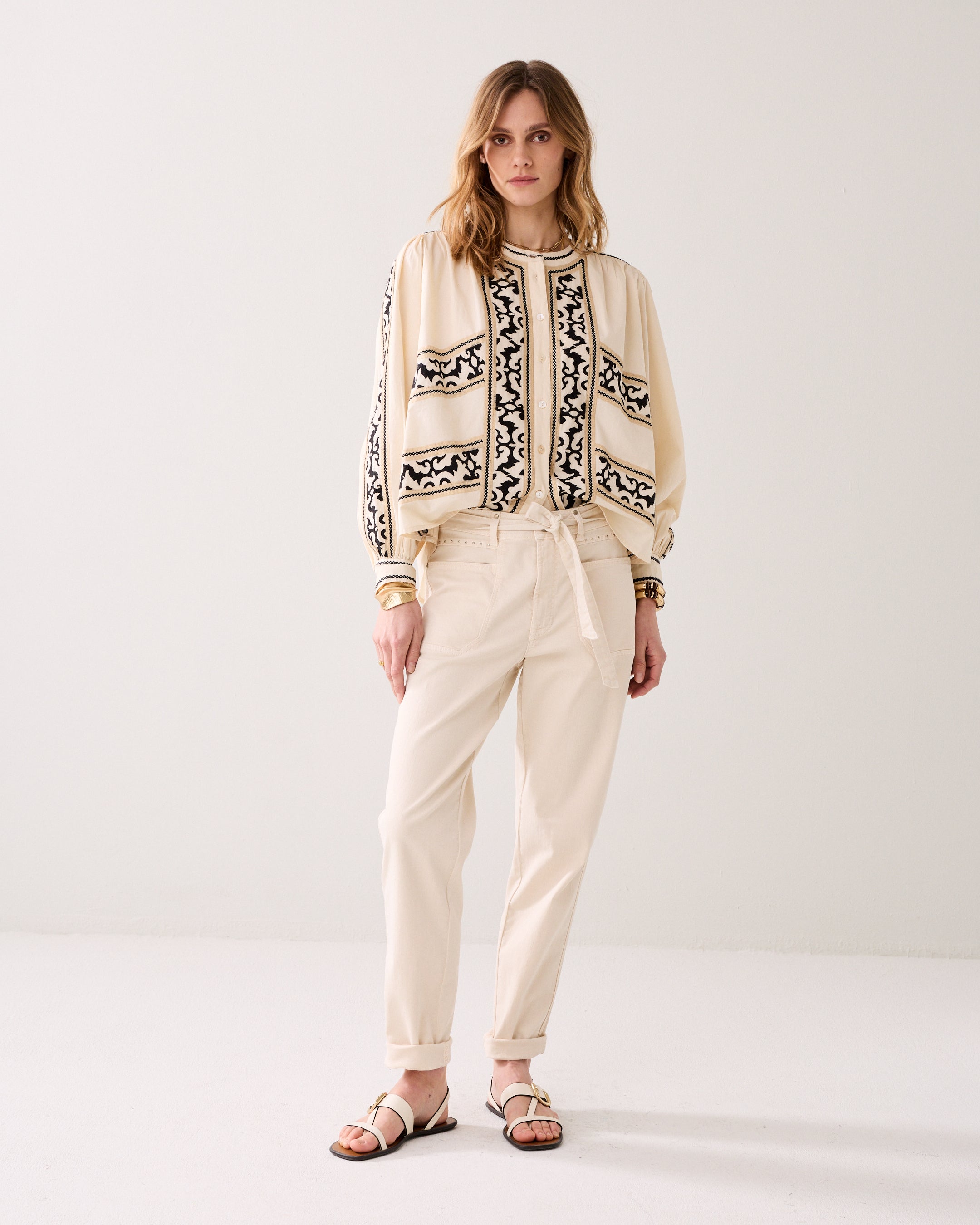 Geborduurde blouse crispy cotton