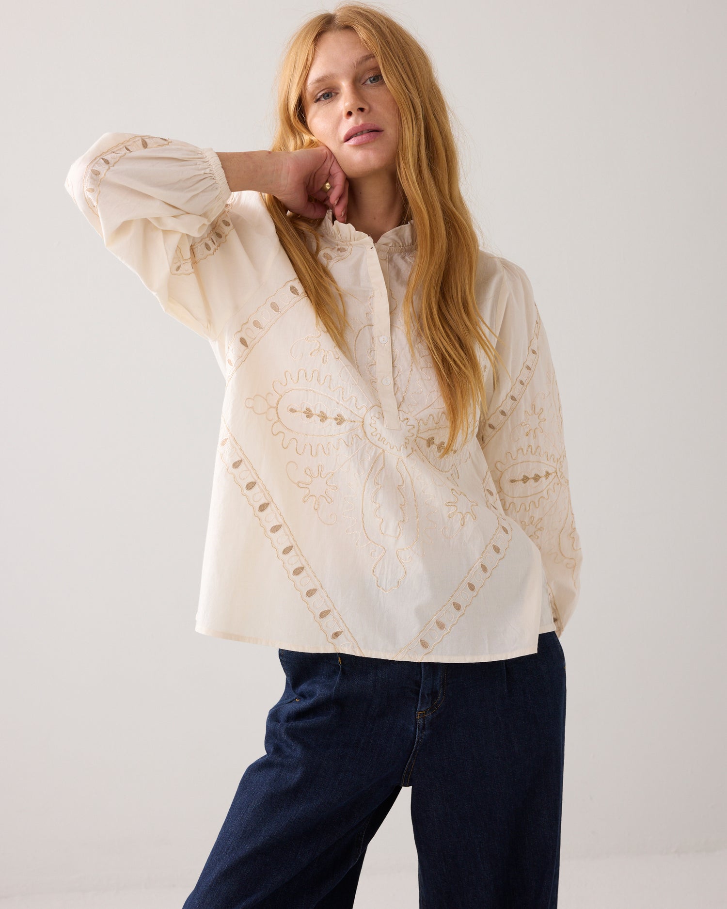 Embroidered cotton top