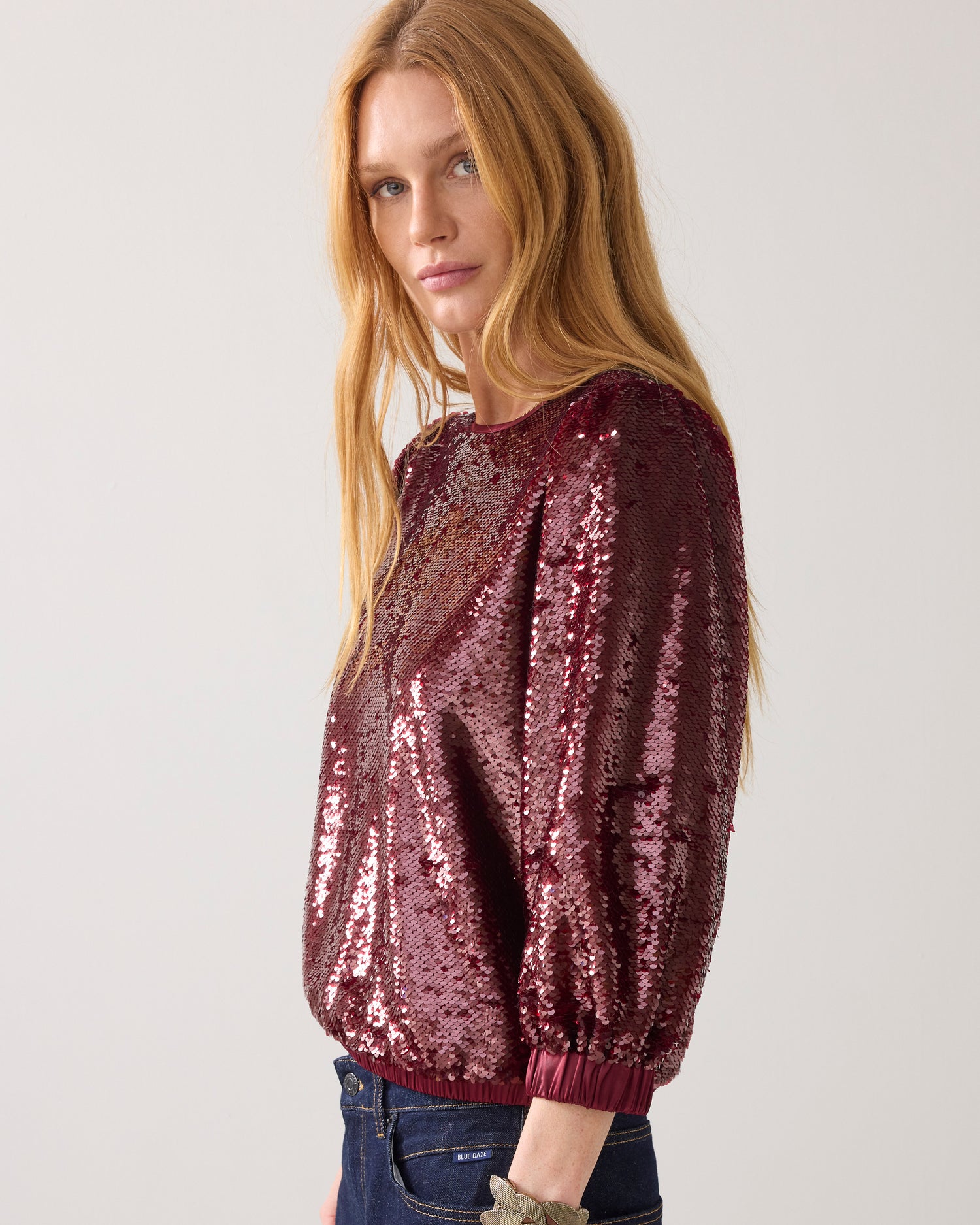 Top in sequin fabric