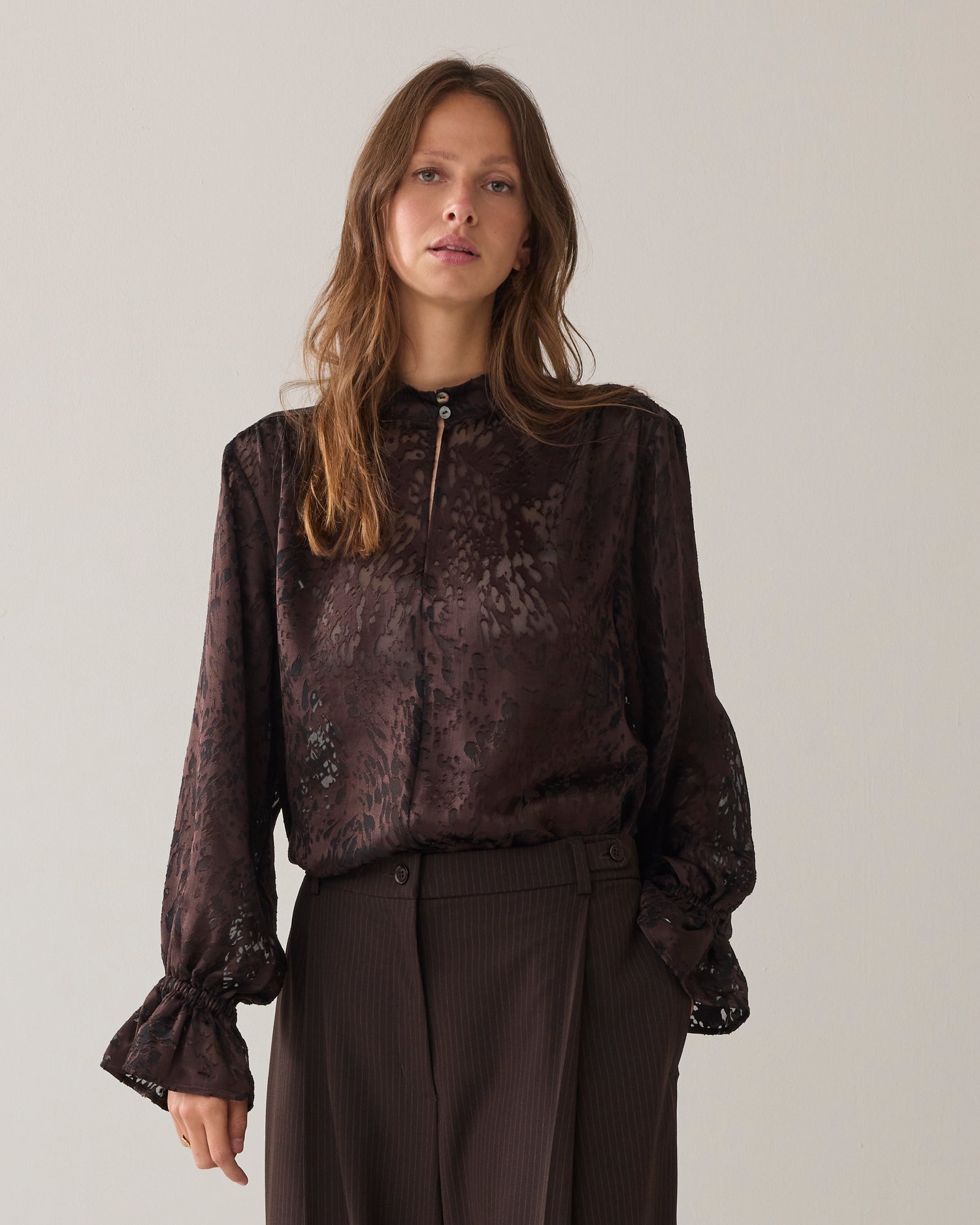 Ausbrenner top met ruches