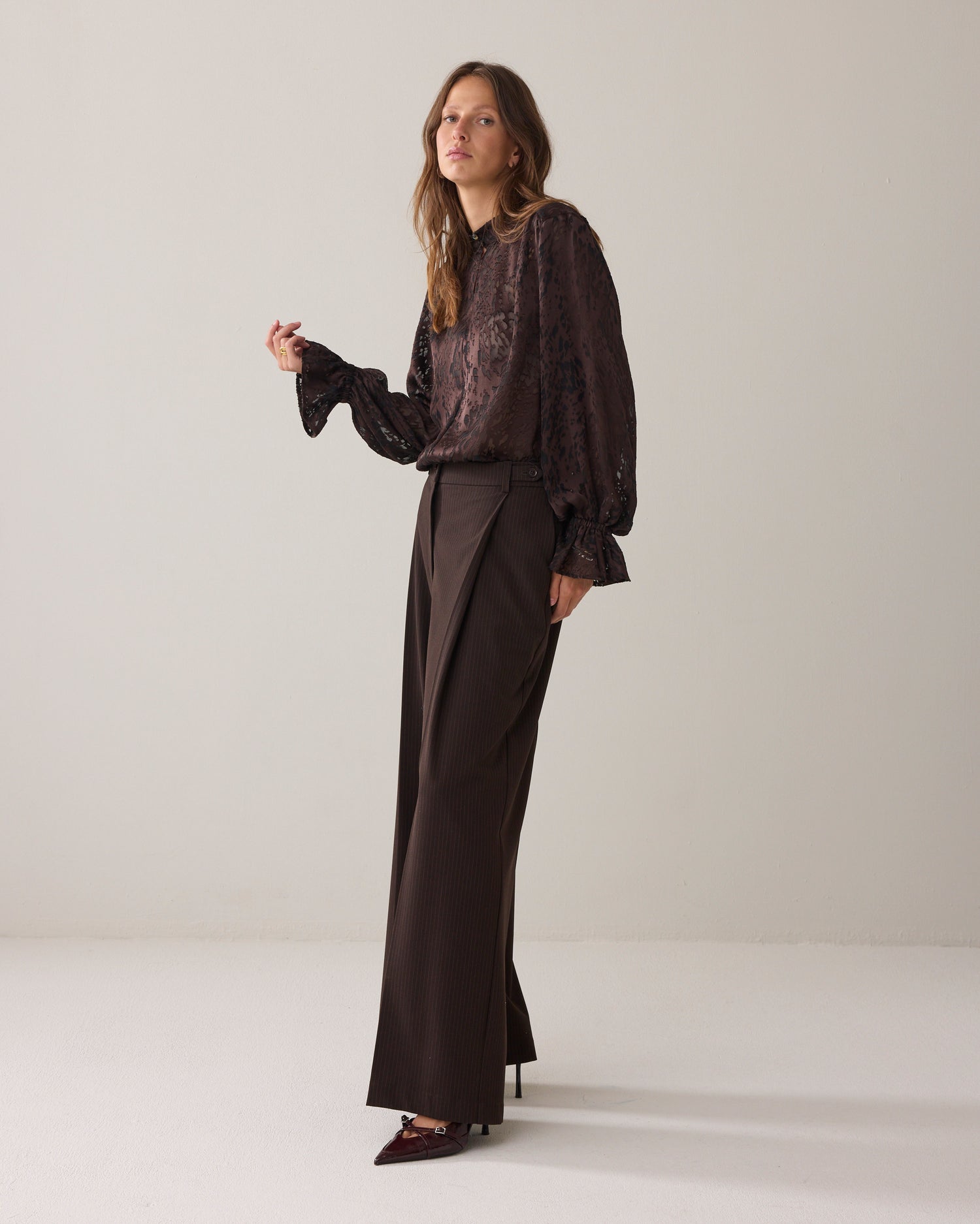 Ausbrenner top met ruches