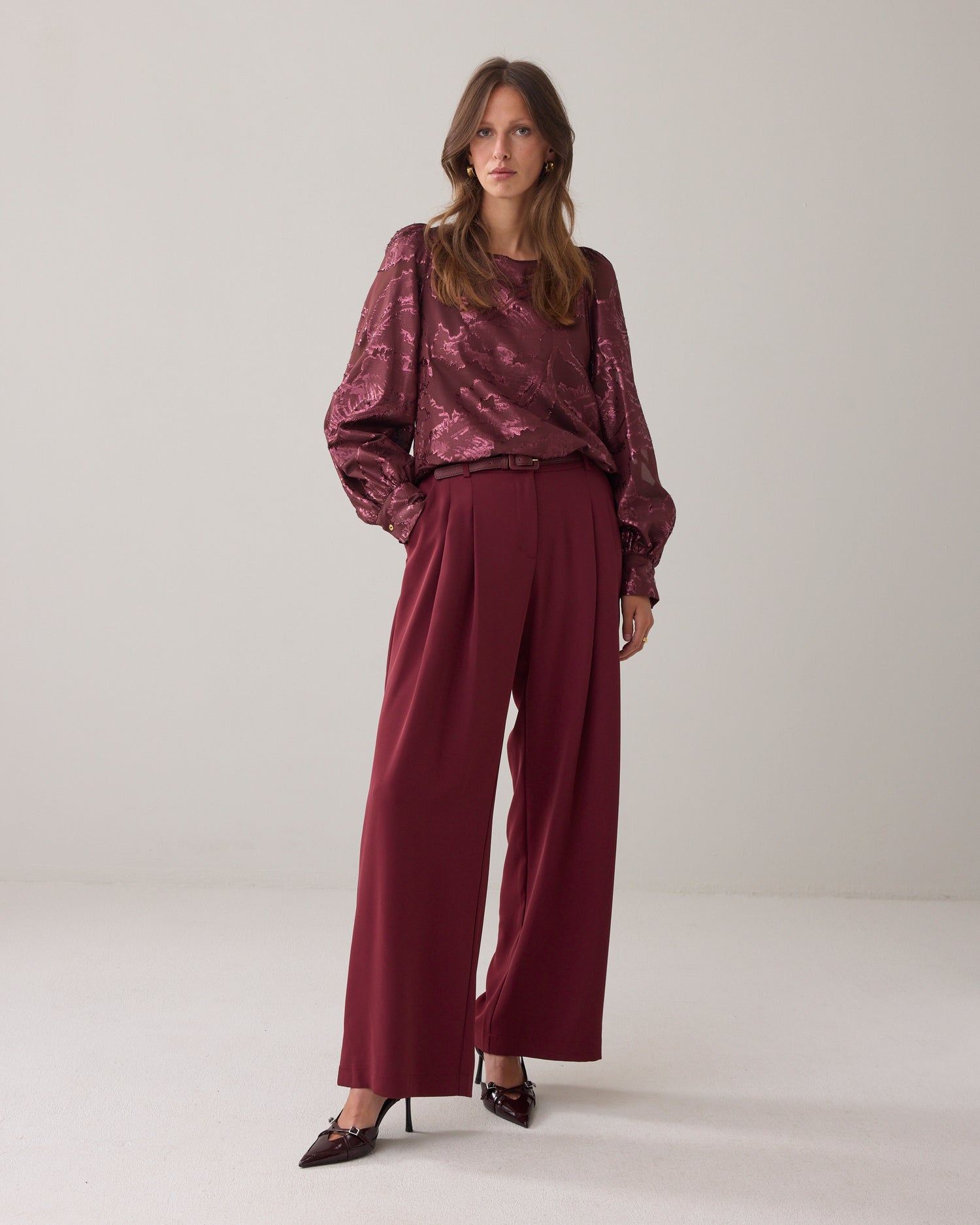 Top in shiny jacquard fabric