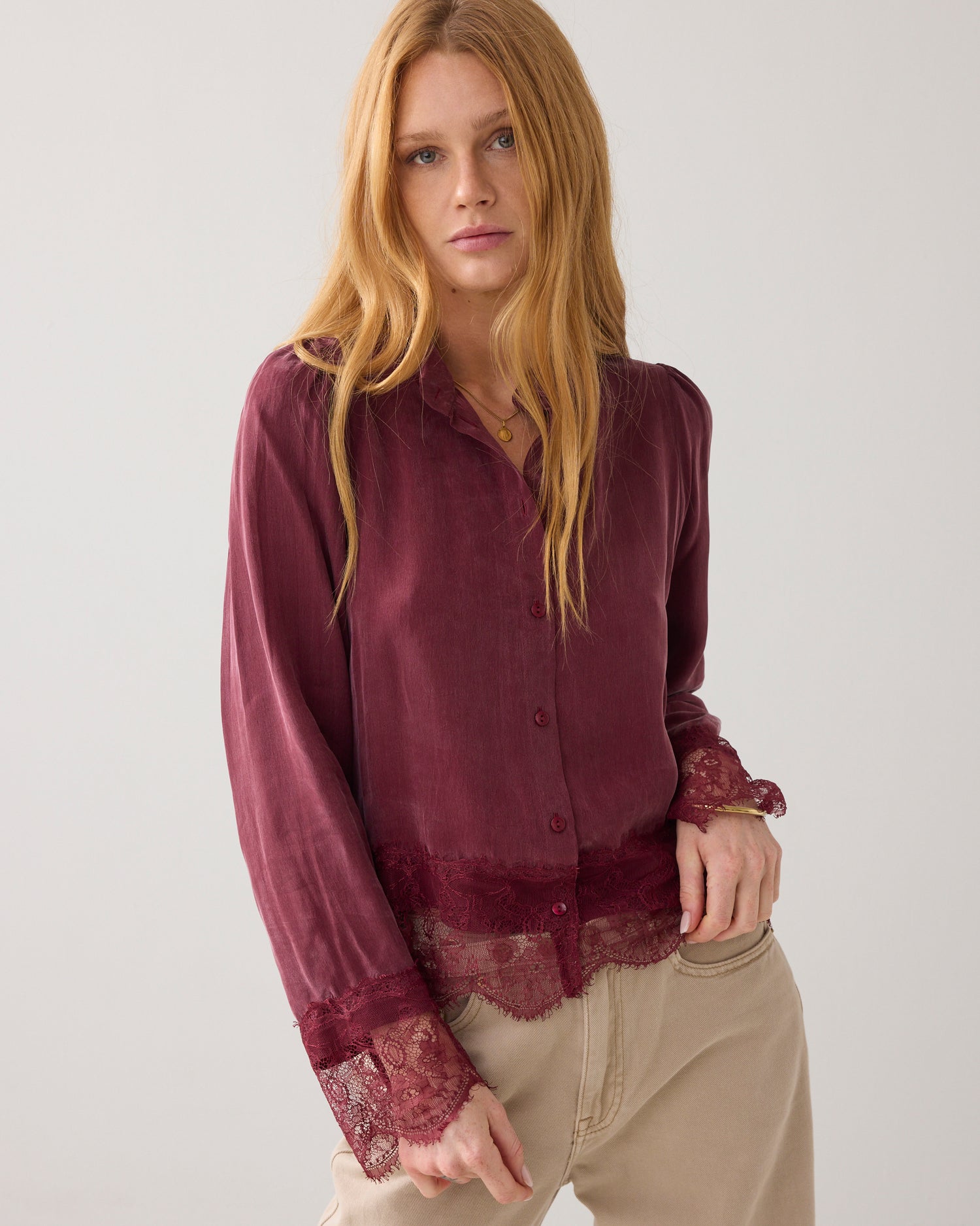 Cupro blouse with lace