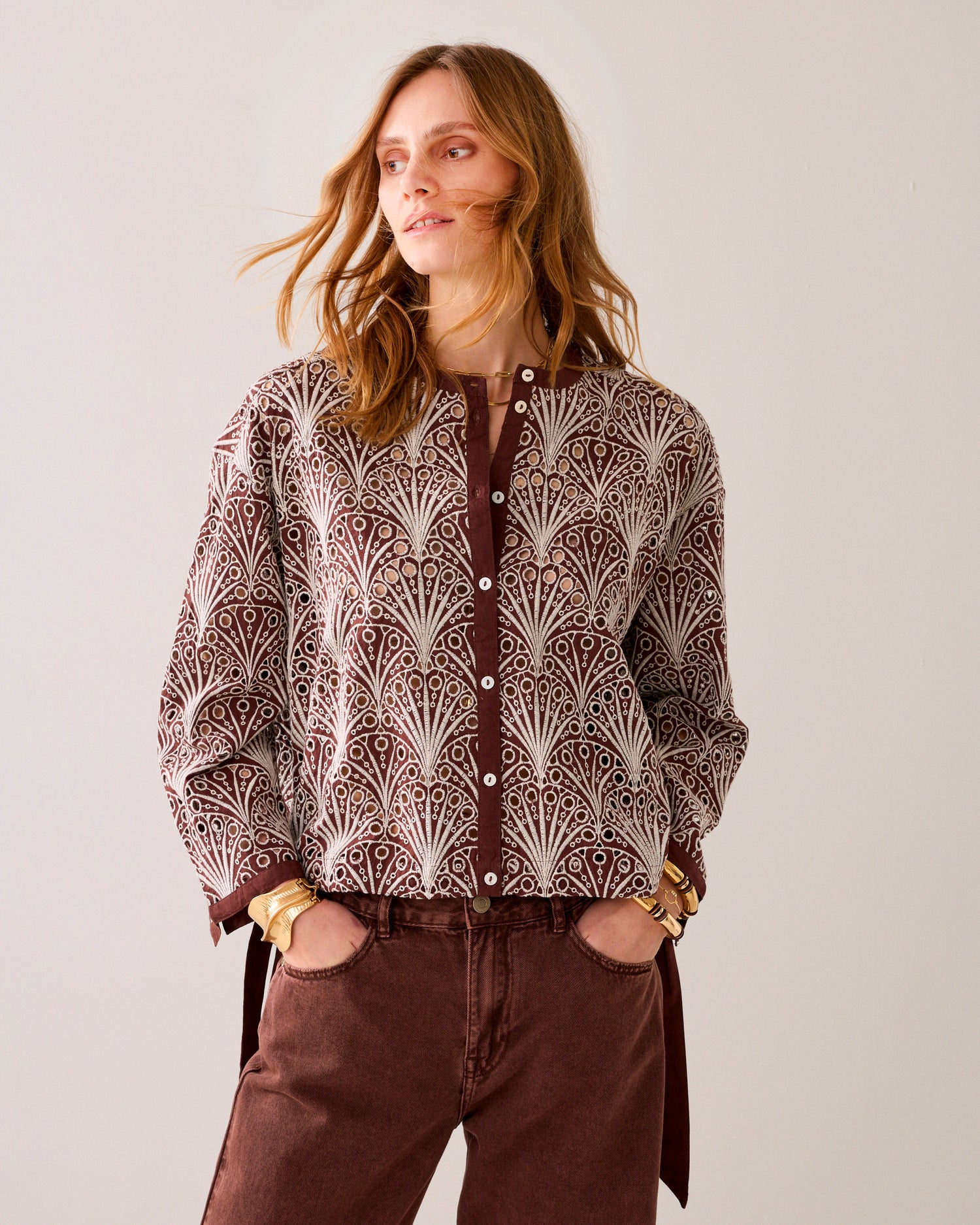 Blouse avec broderie ajourée