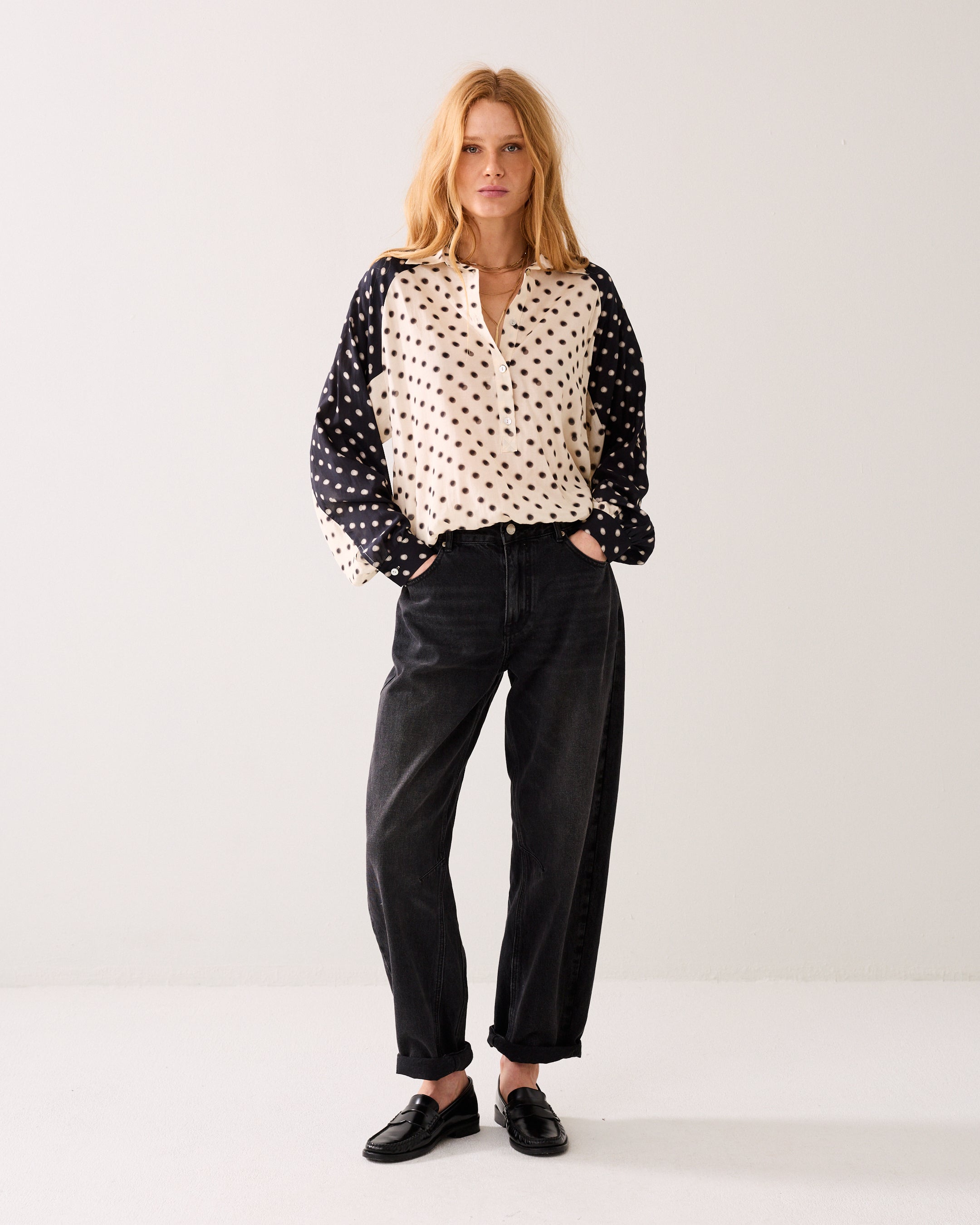 Boxy blouse met stippenprint