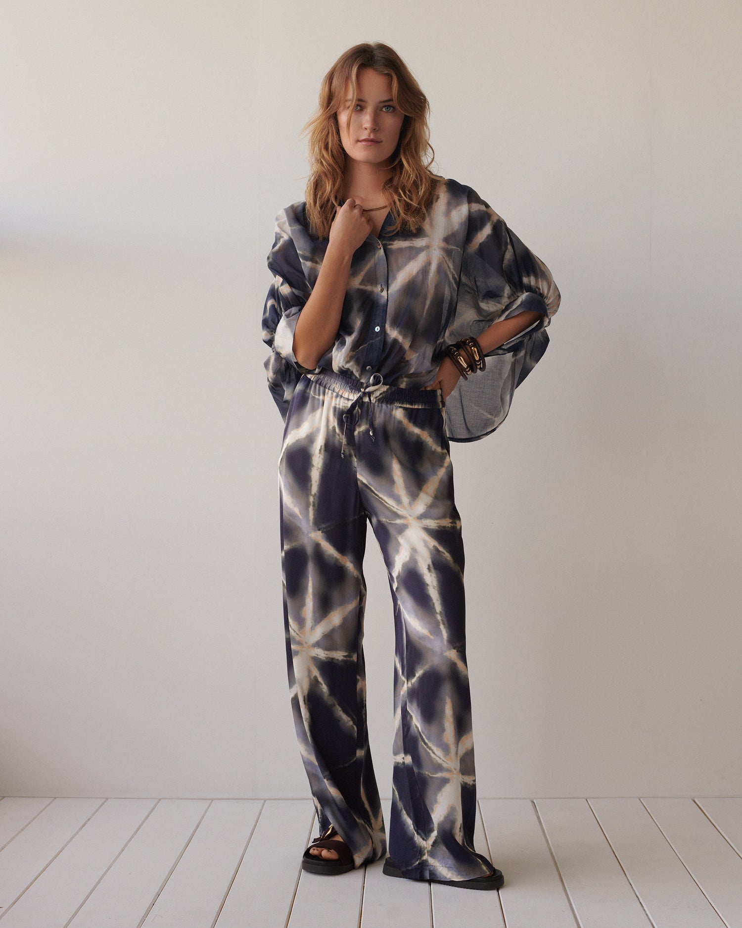 Transparante blouse met strik