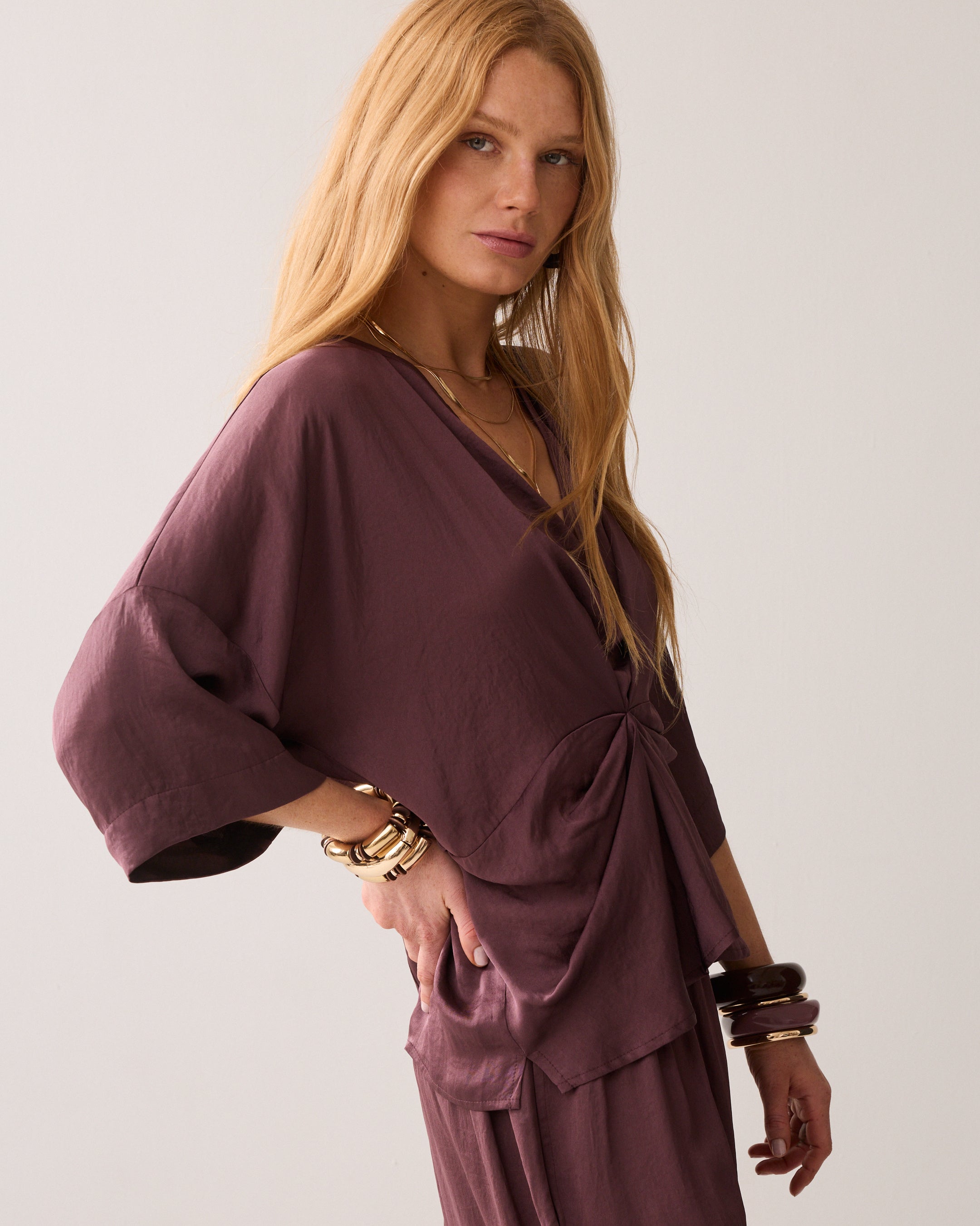 Getailleerde top met sterdetail