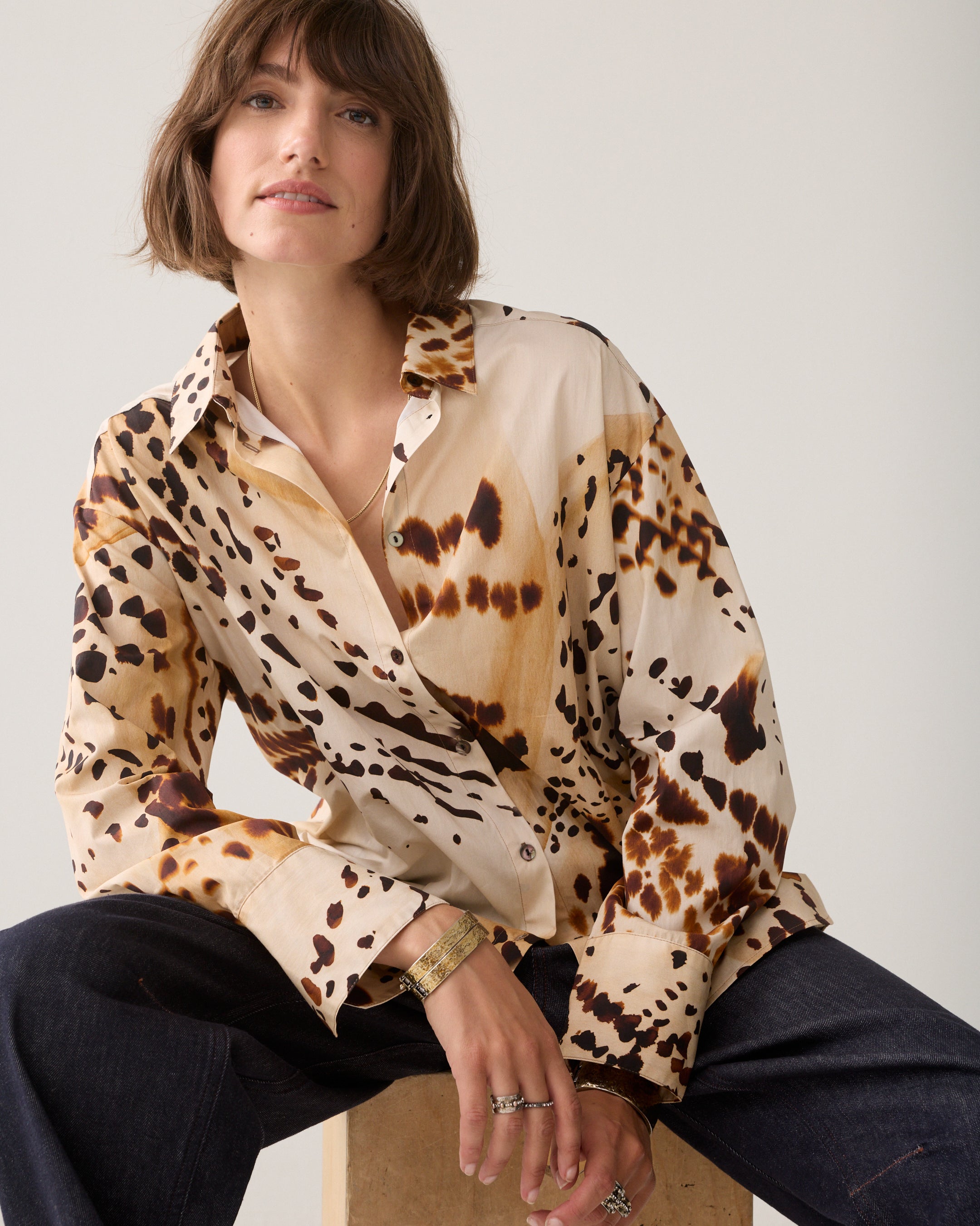 Wear-your-way blouse with animal print