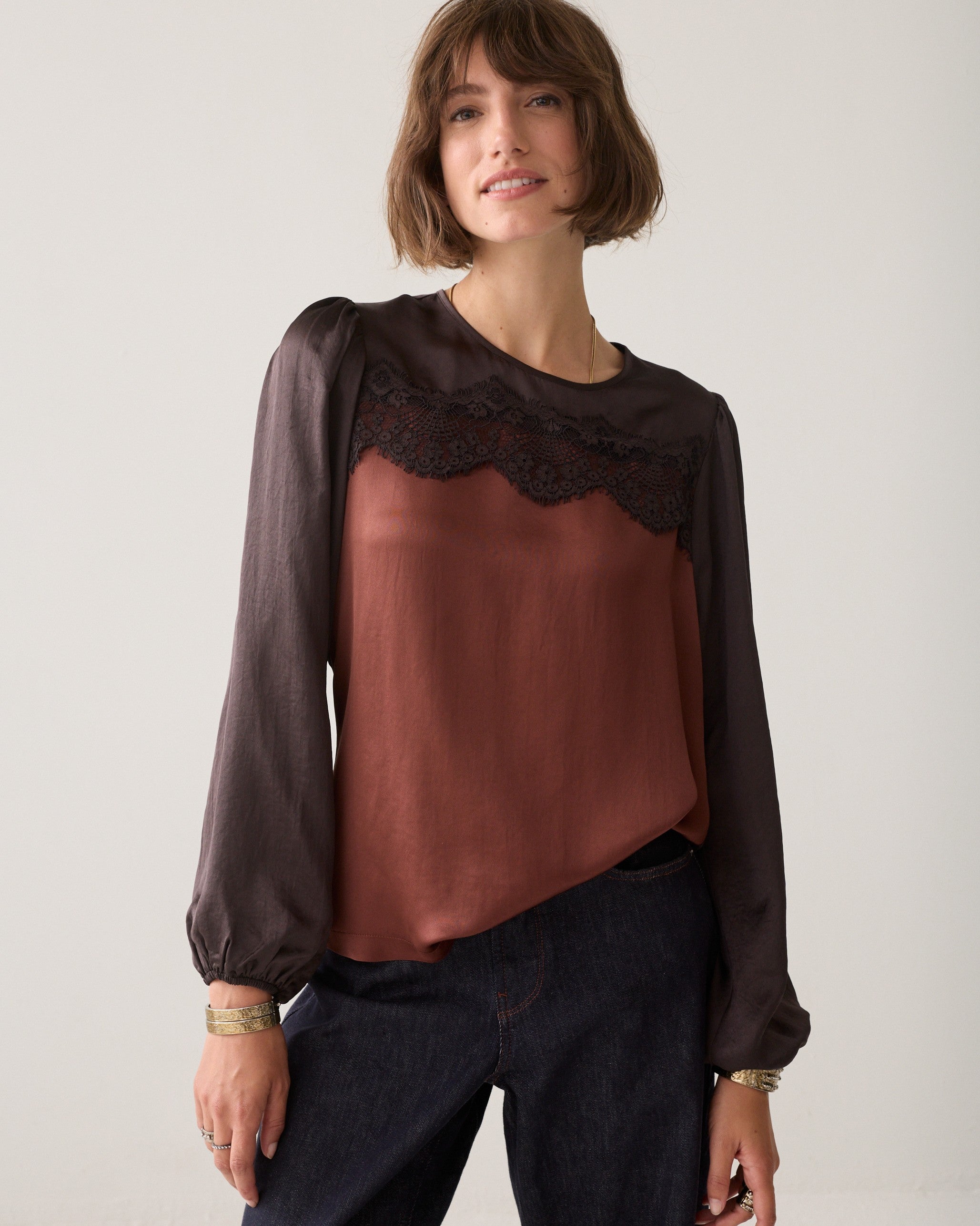 Two tone top met kant