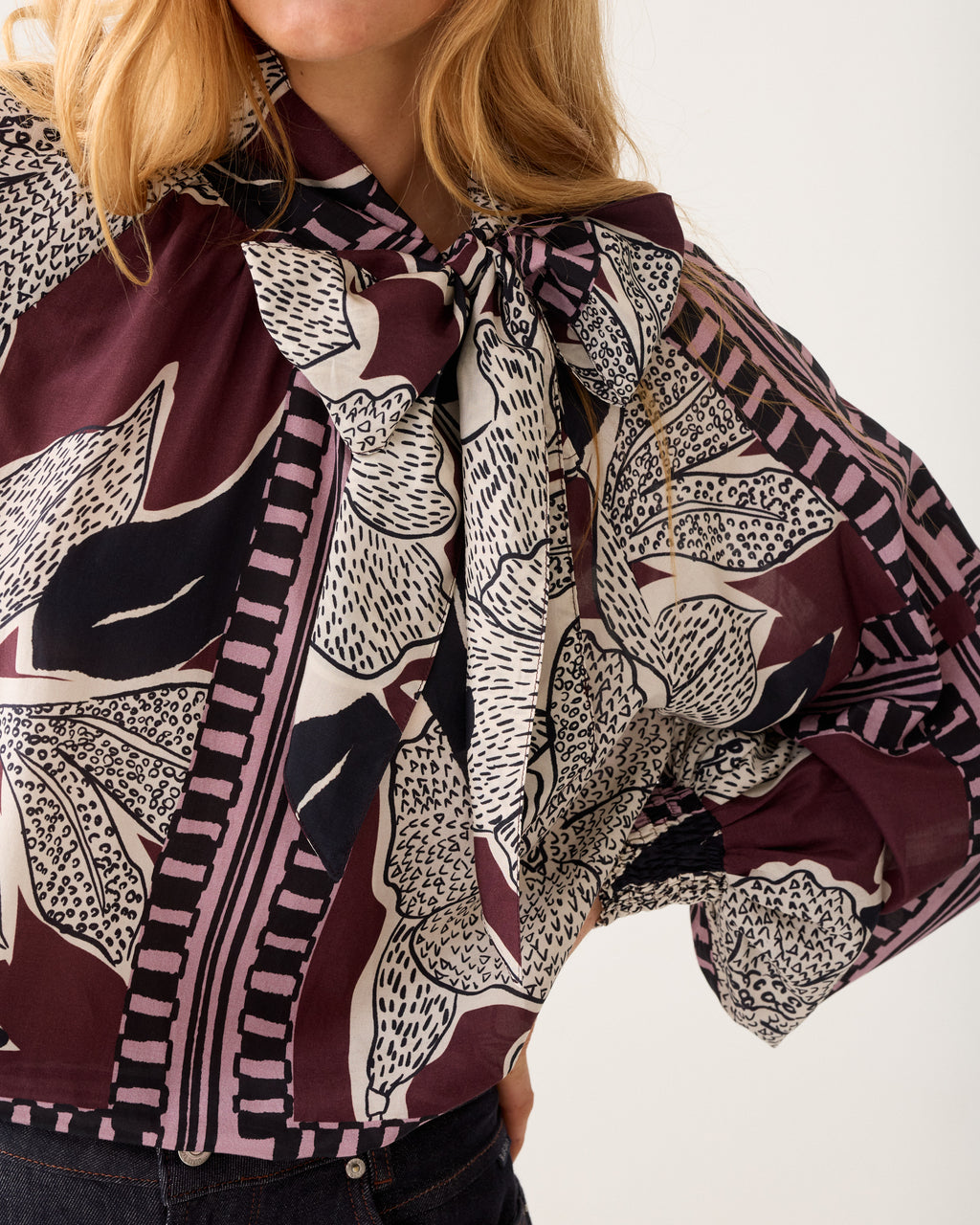 Bow-tie top sjaalprint
