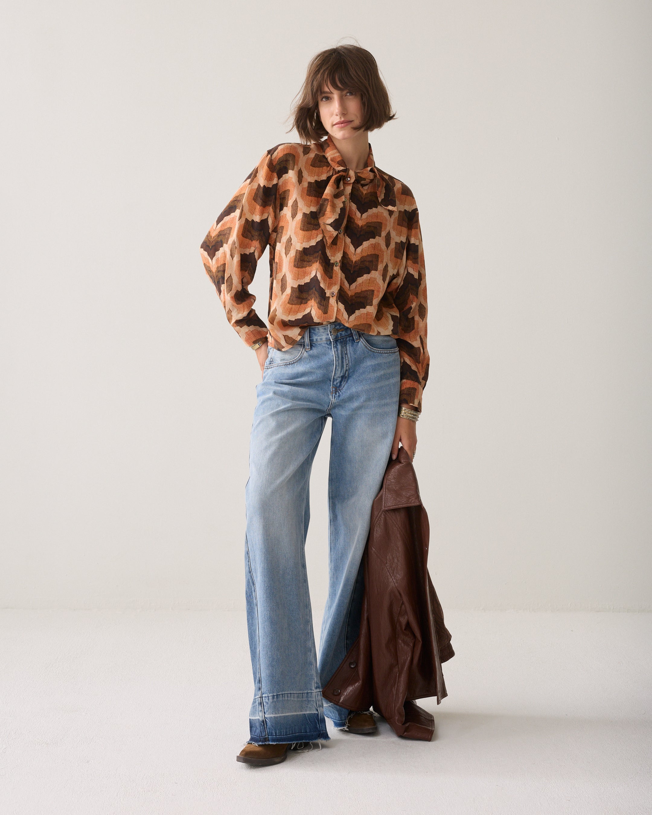 Bluse mit Schleifendetail