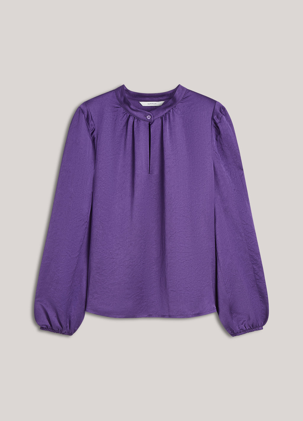 Silky top with shoulder pads