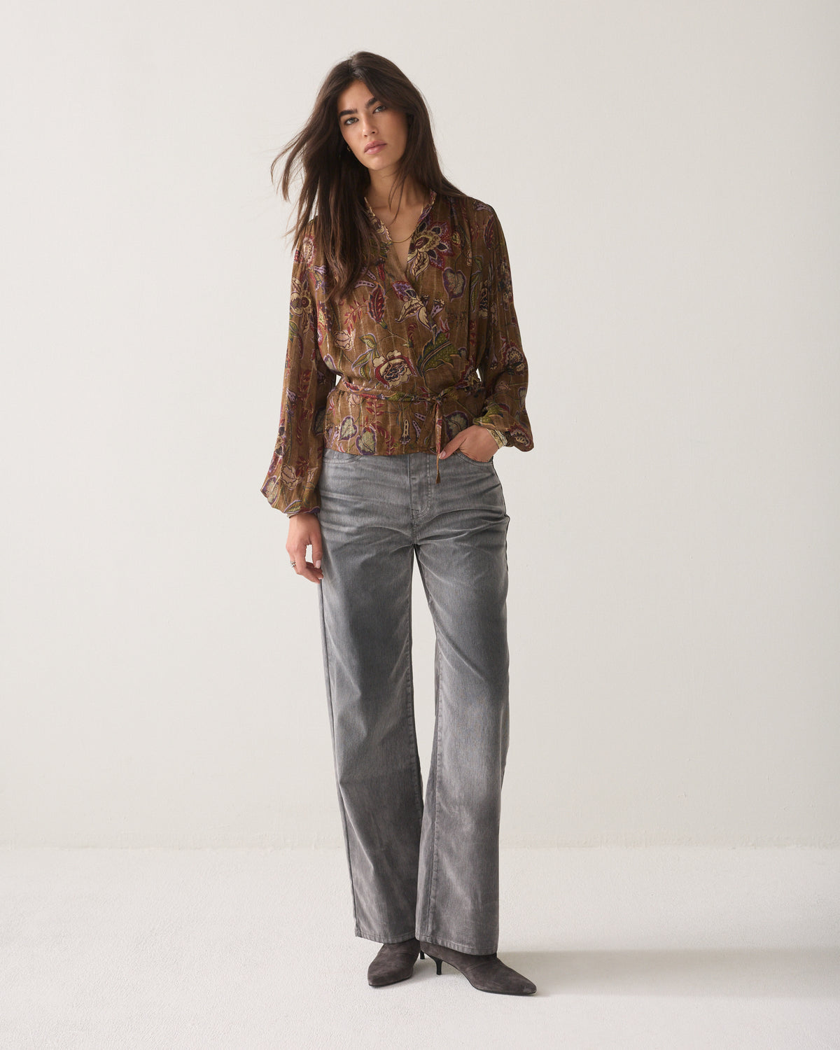 Wrap blouse with print