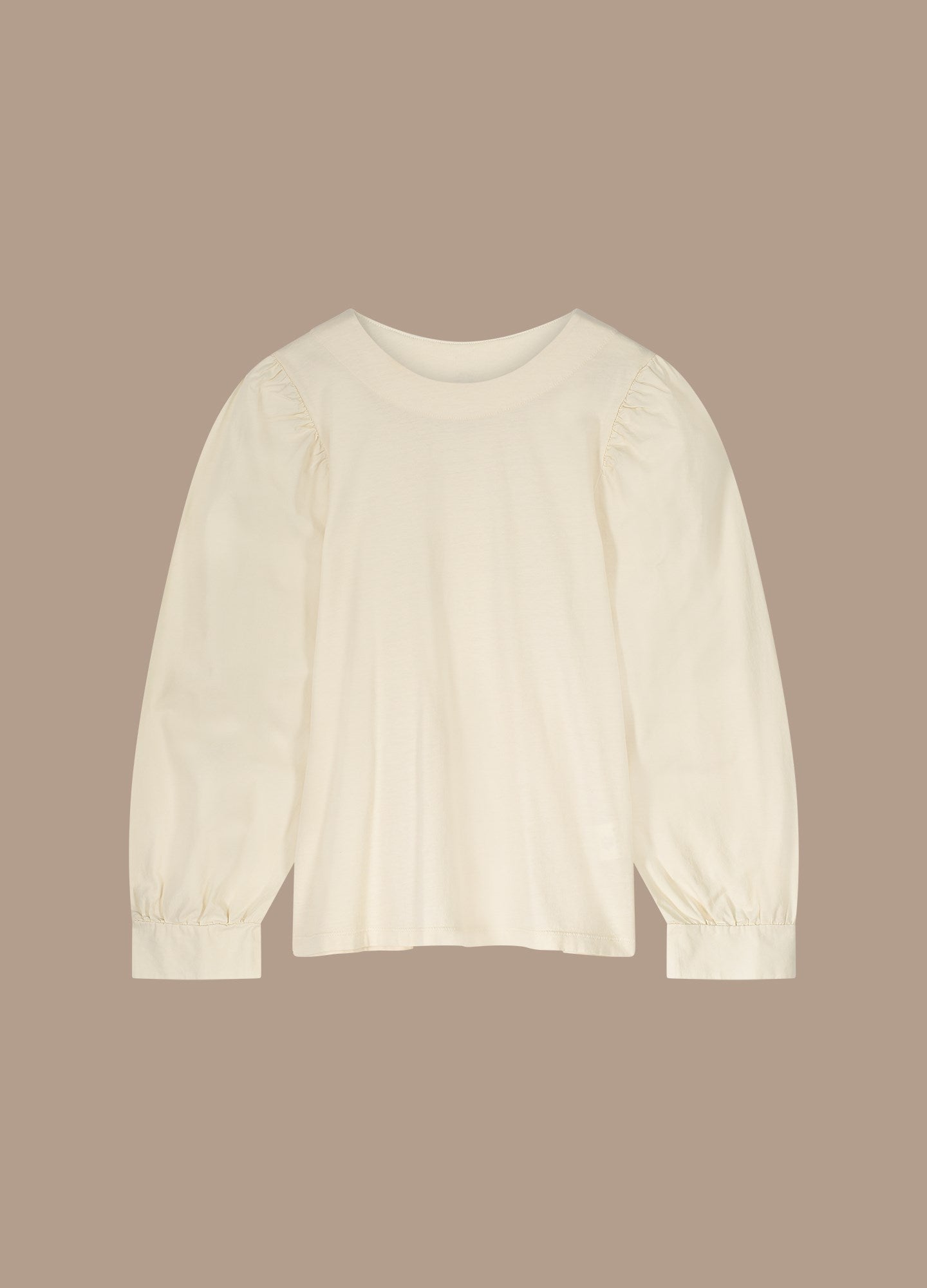 Long-sleeved top with puff sleeves