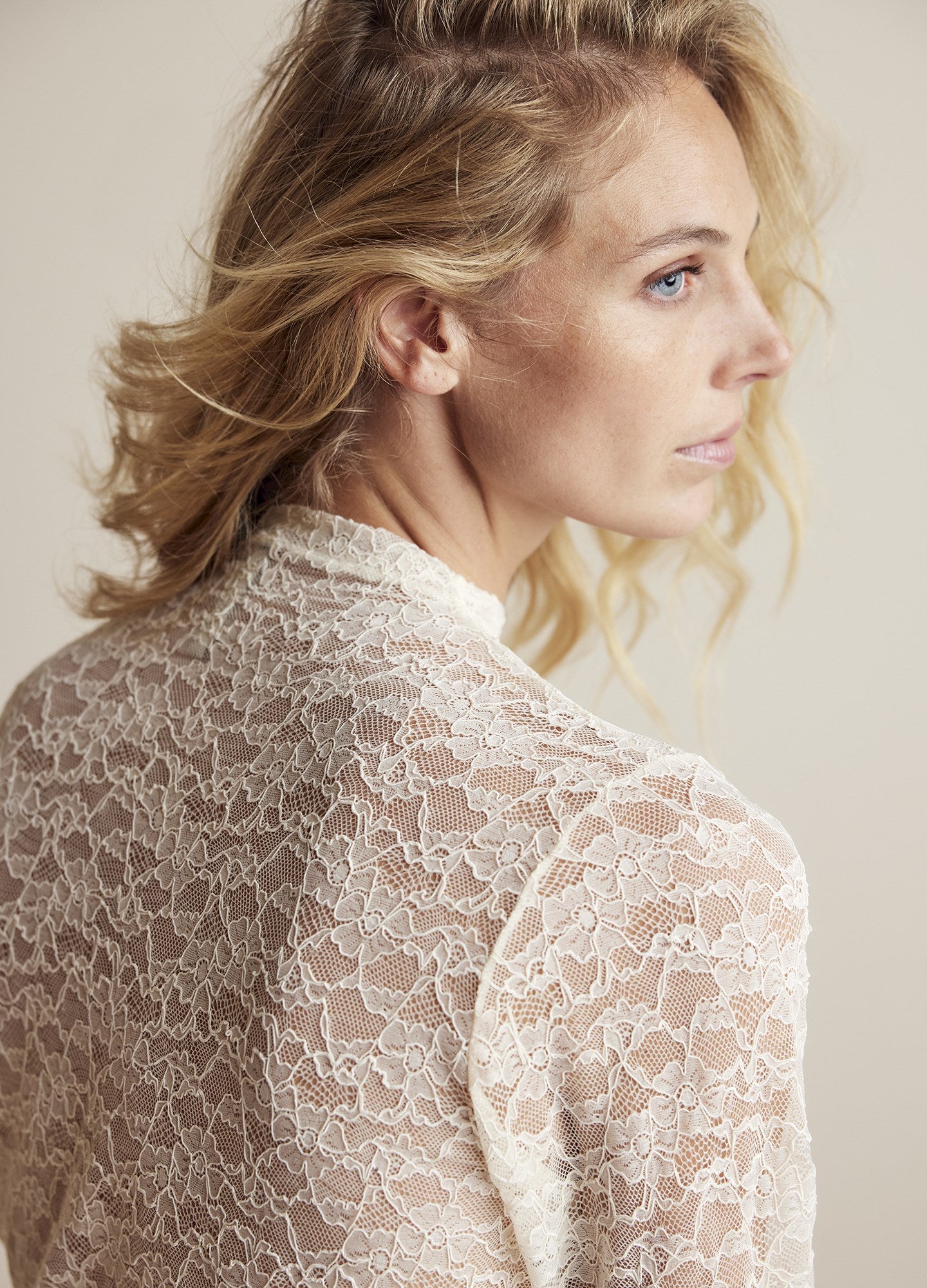 Long-sleeved lace top